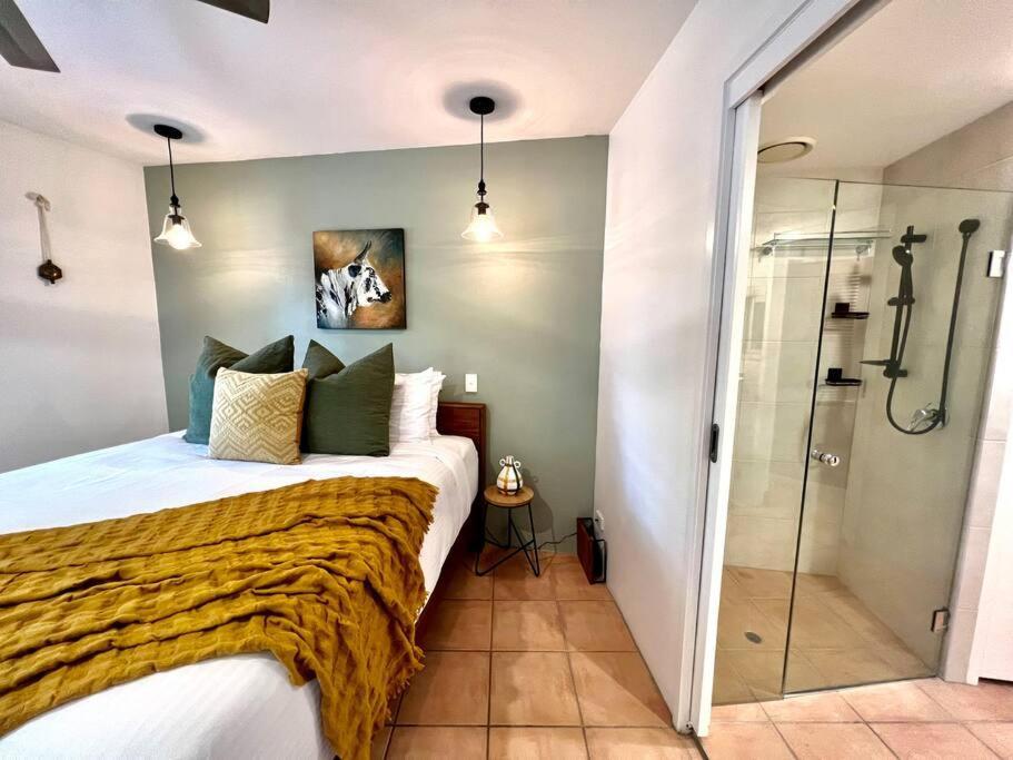 Private Sanctuary, Walking Distance To
