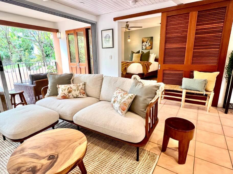 Apartment Private Sanctuary, Walking Distance To *