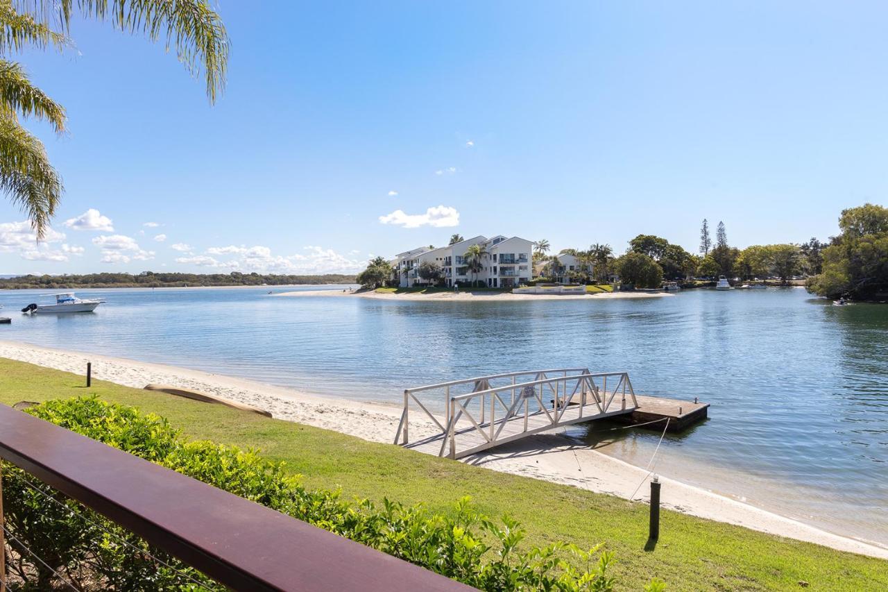Noosa Haven 6 Riverside Retreat