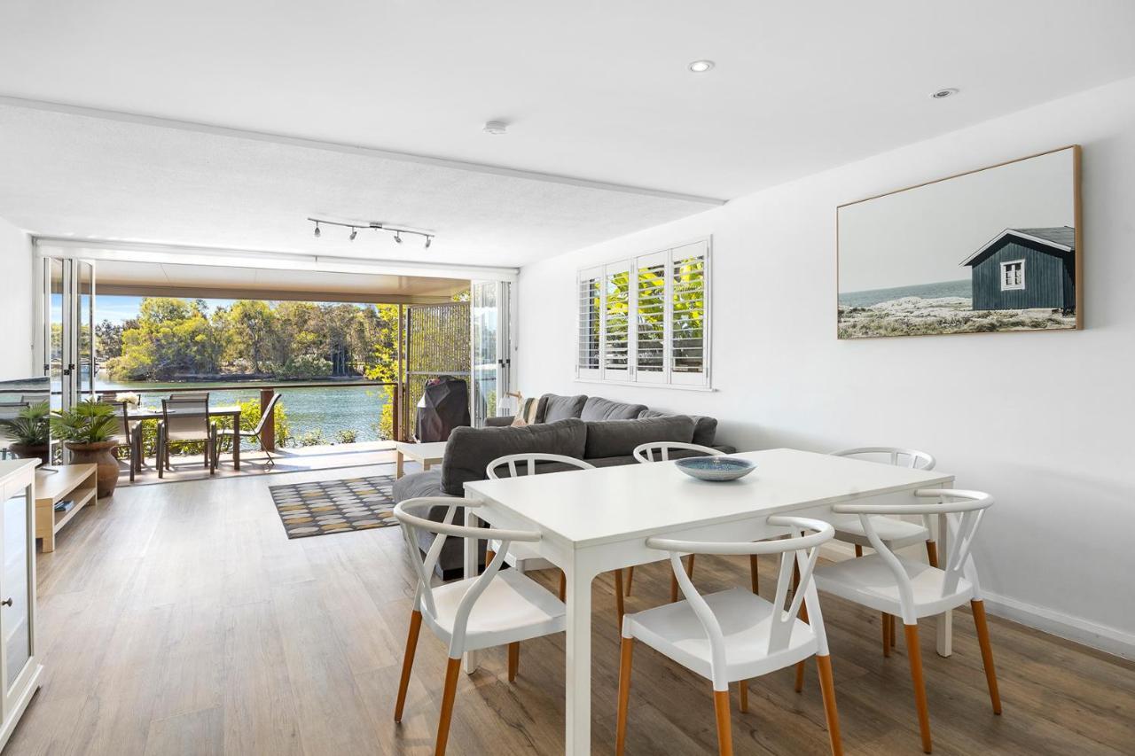 Noosa Haven 6 Riverside Retreat