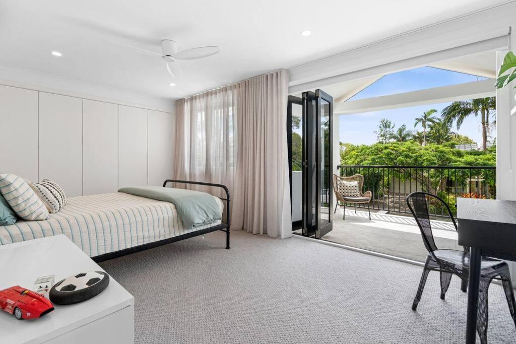 Style On Sound Luxury Noosa Holiday home *