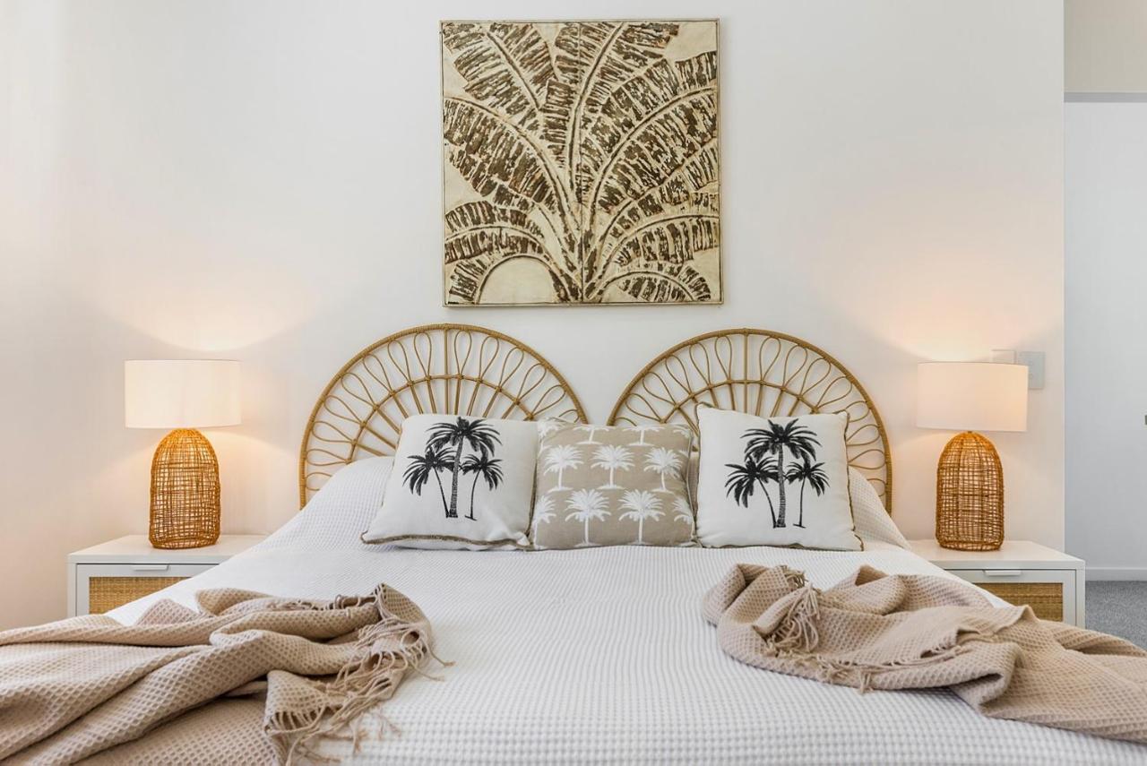 Pet Friendly Oasis By The River, Noosaville