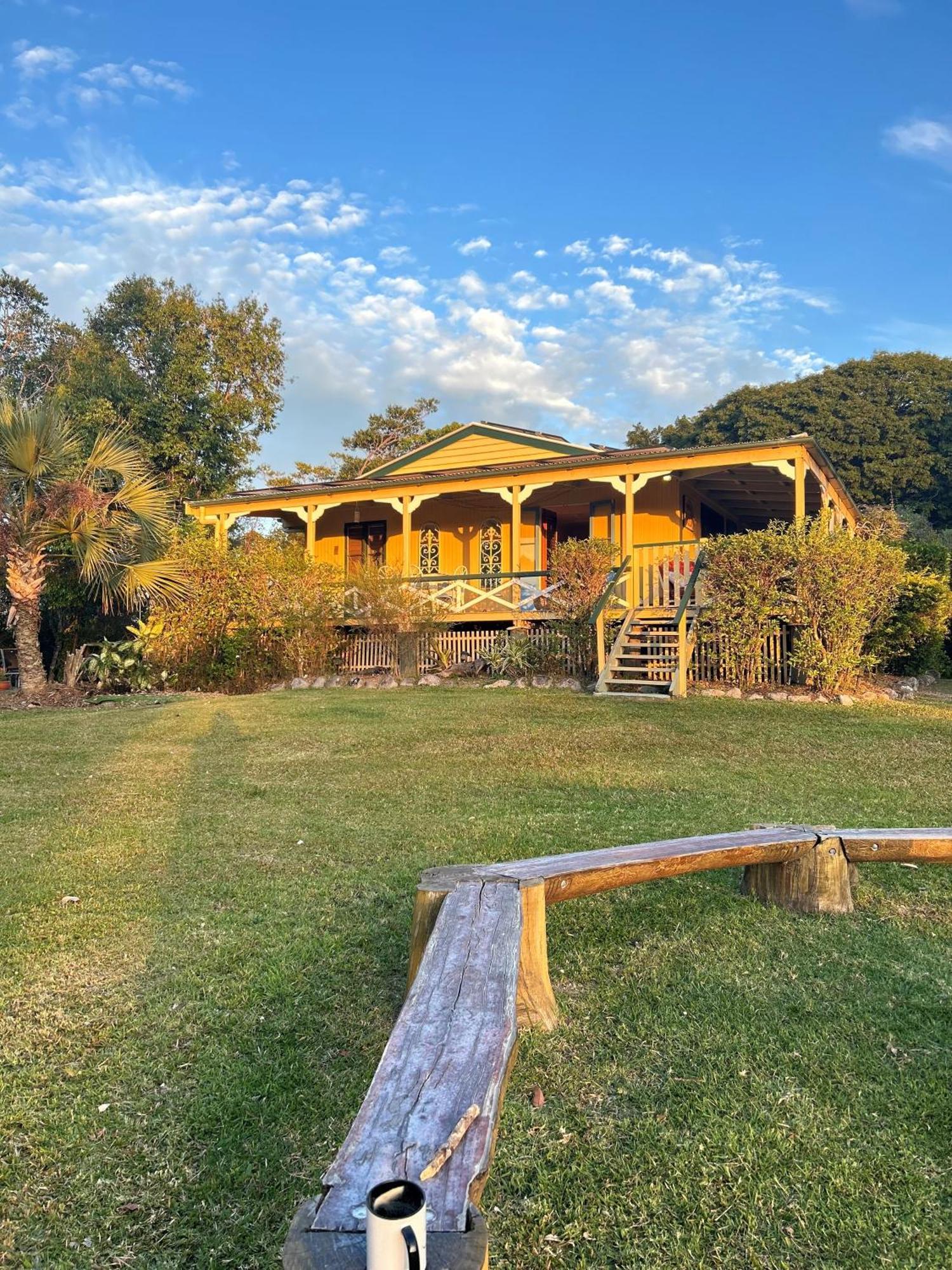 Noosa Hinterland Escape Bed & Breakfast 4*