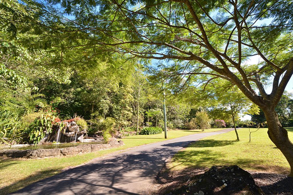 Cooroy Country Cottages Lodge *