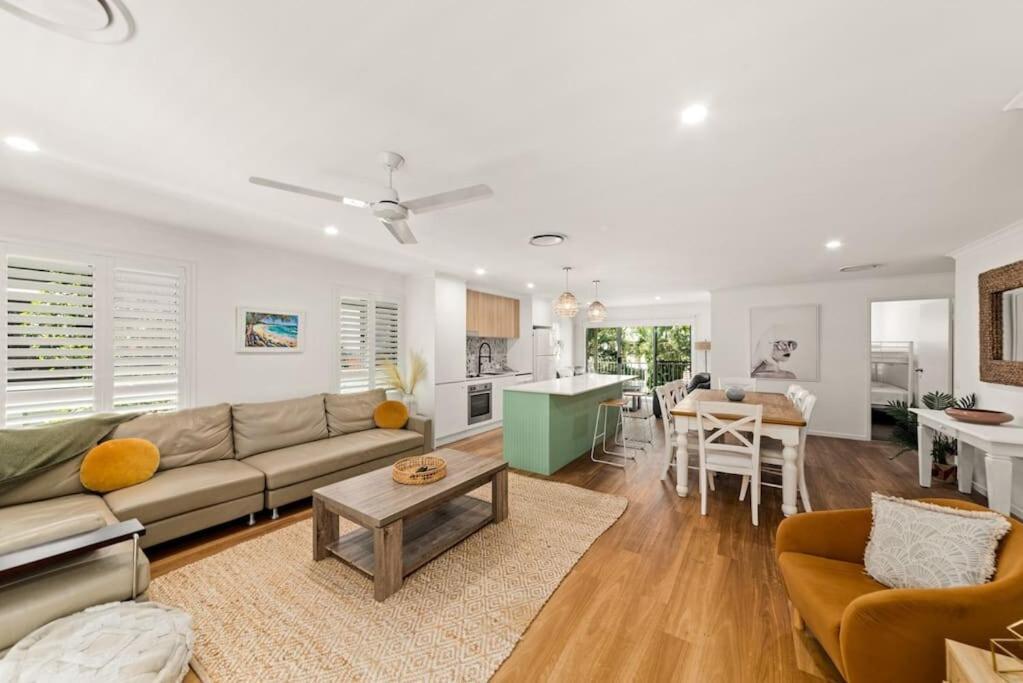 Large Gem - Off Gympie Terrace Apartment Noosaville