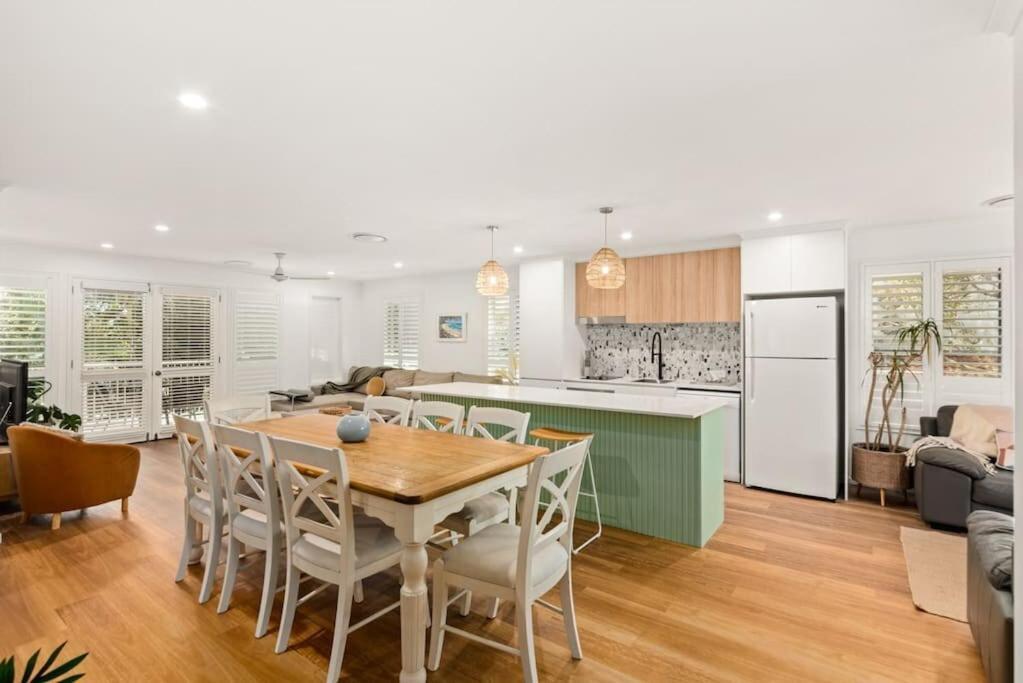 Apartment Large Gem - Off Gympie Terrace Noosaville