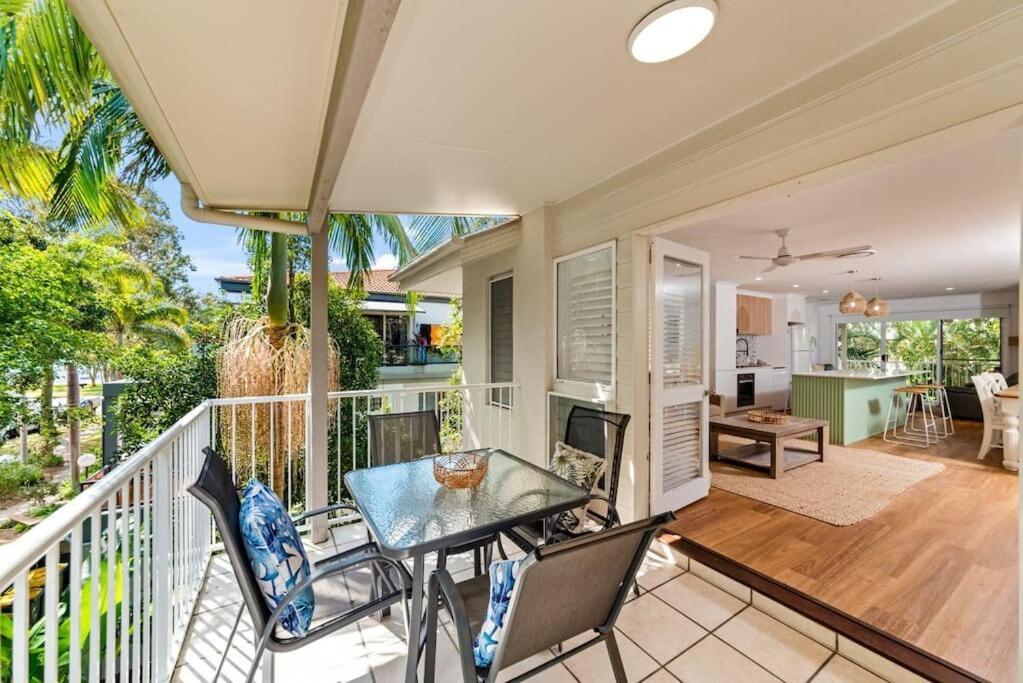 Large Gem - Off Gympie Terrace