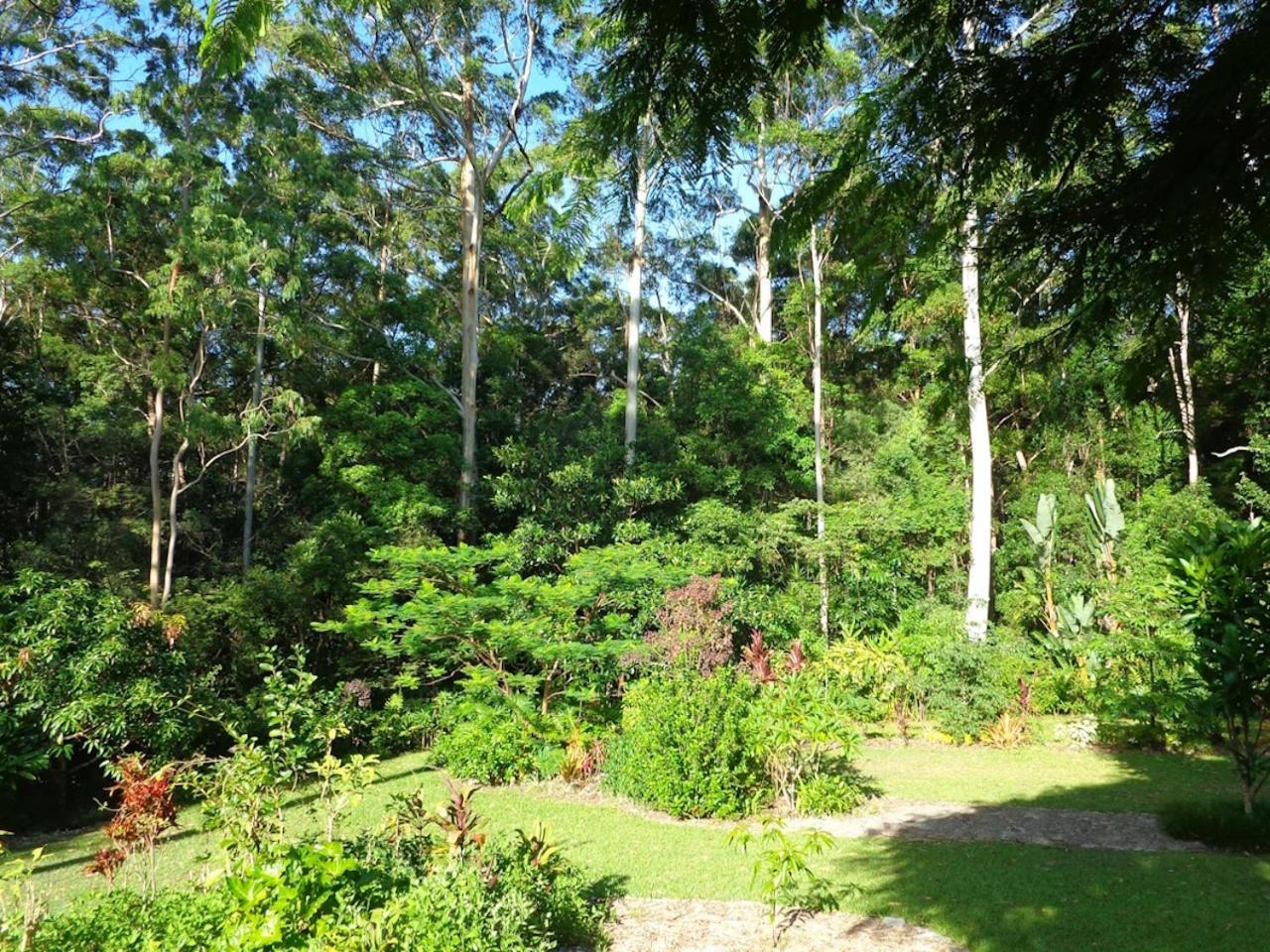 Noosa Buoys Guest house Tinbeerwah