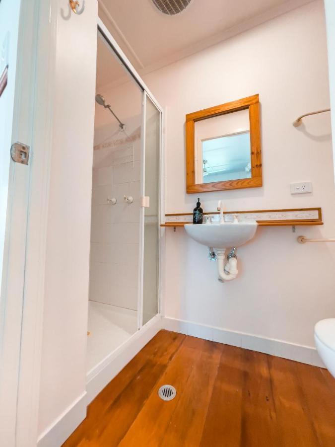 Noosa Hinterland Escape Bed & Breakfast Black Mountain