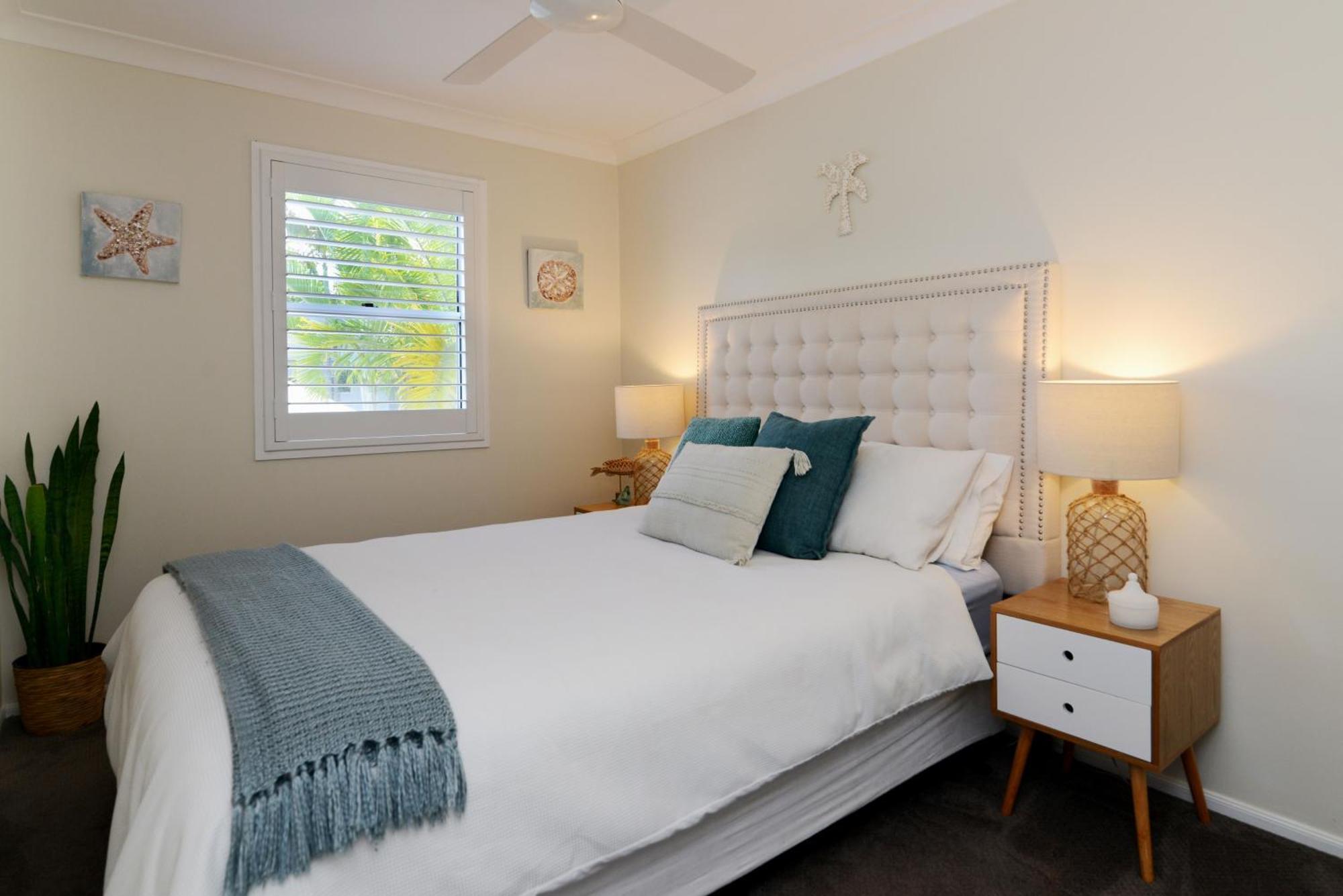 Noosa Entrance Waterfront 4*