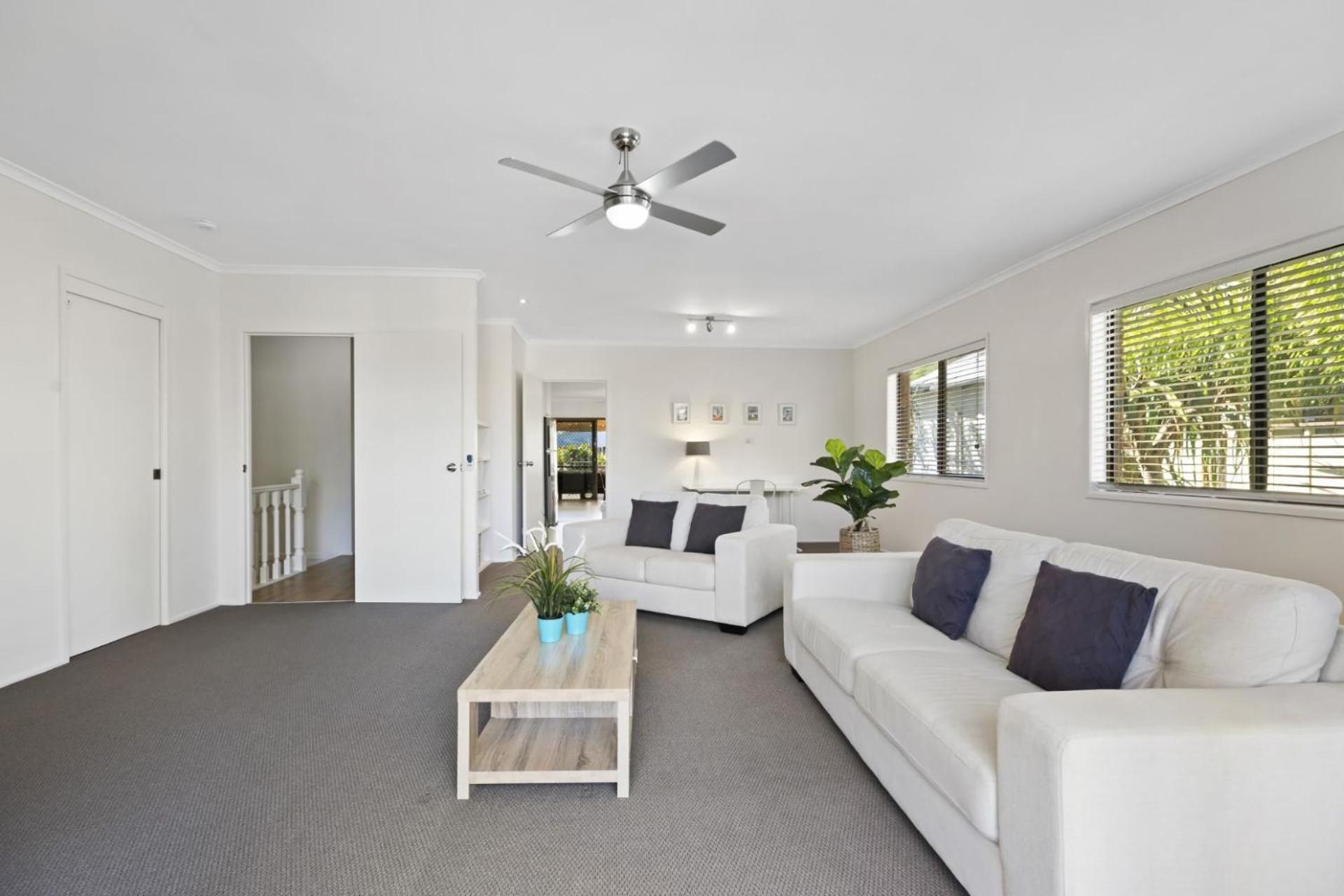 Holiday home Spacious 2 Bedroom Pet Friendly With Pool Sunshine Beach
