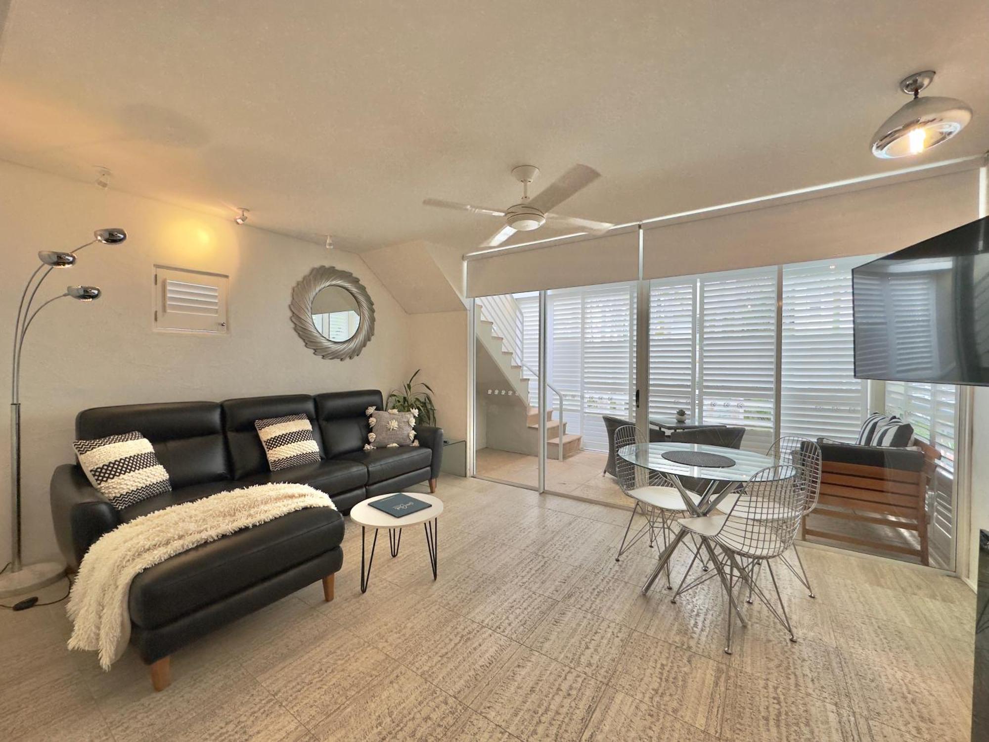 Oasis Rooftop Apartment