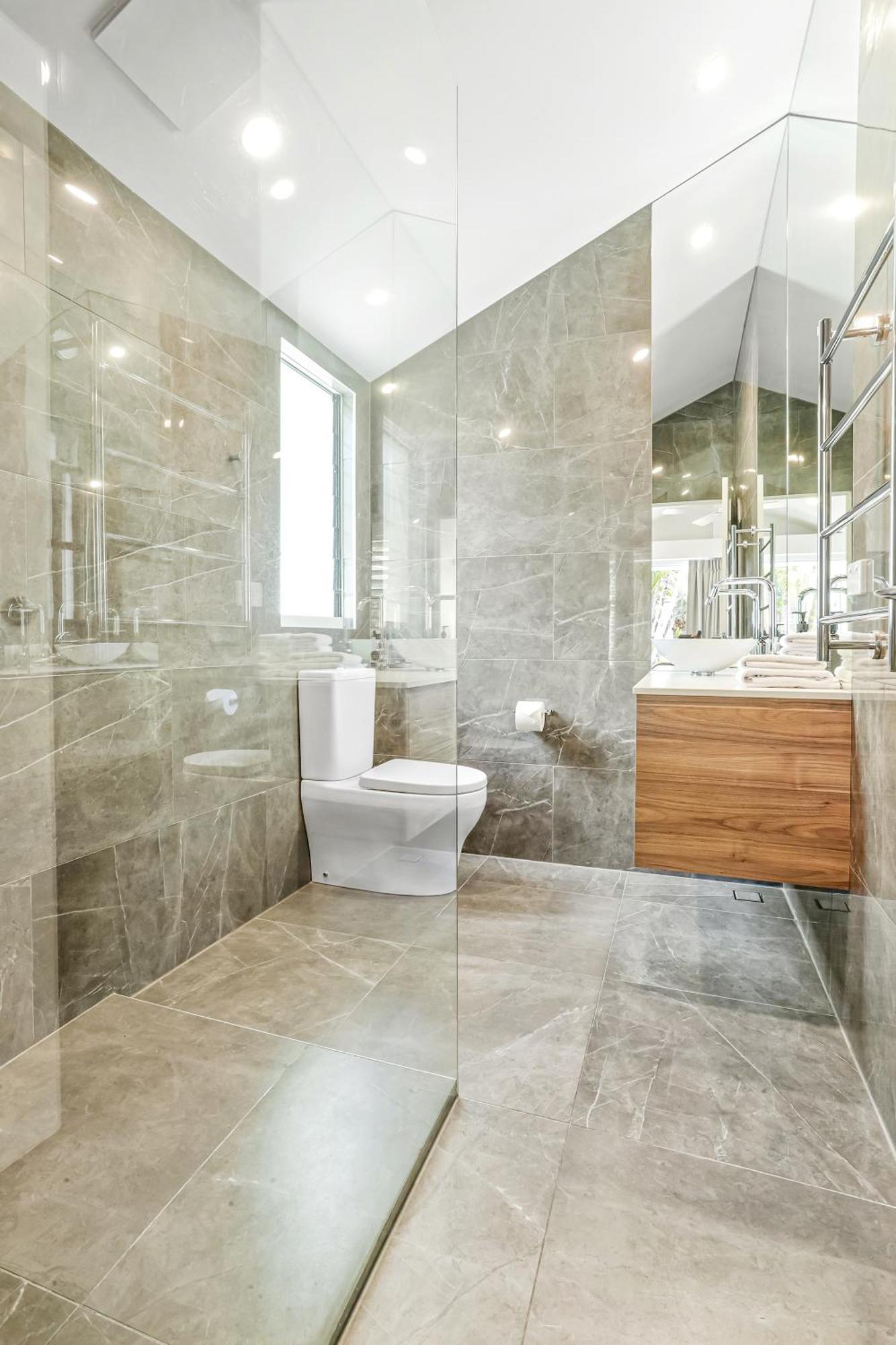 Peaceful & Stylish Retreat, Holiday home Noosa Heads
