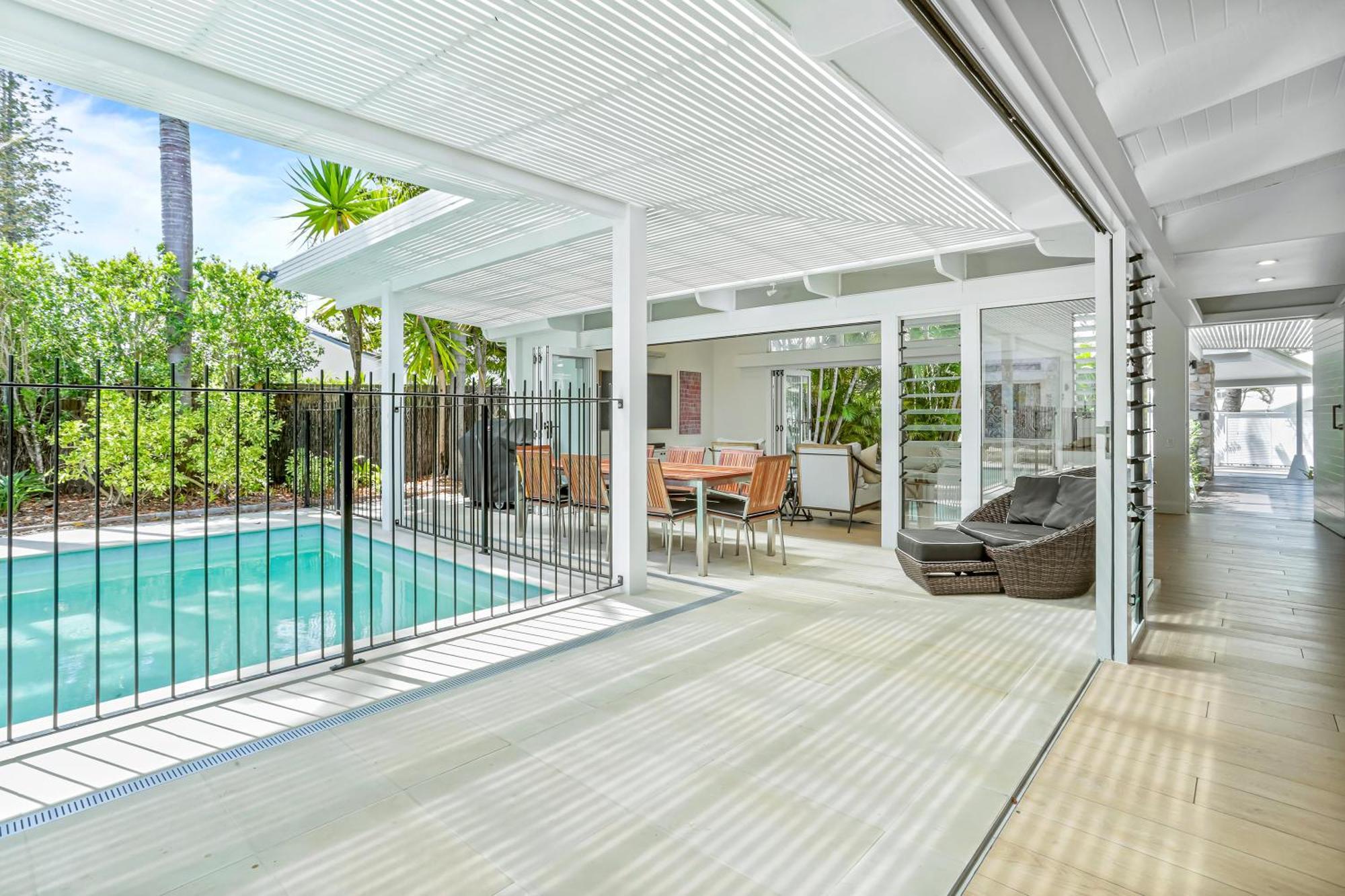 Peaceful & Stylish Retreat, Holiday home Noosa Heads