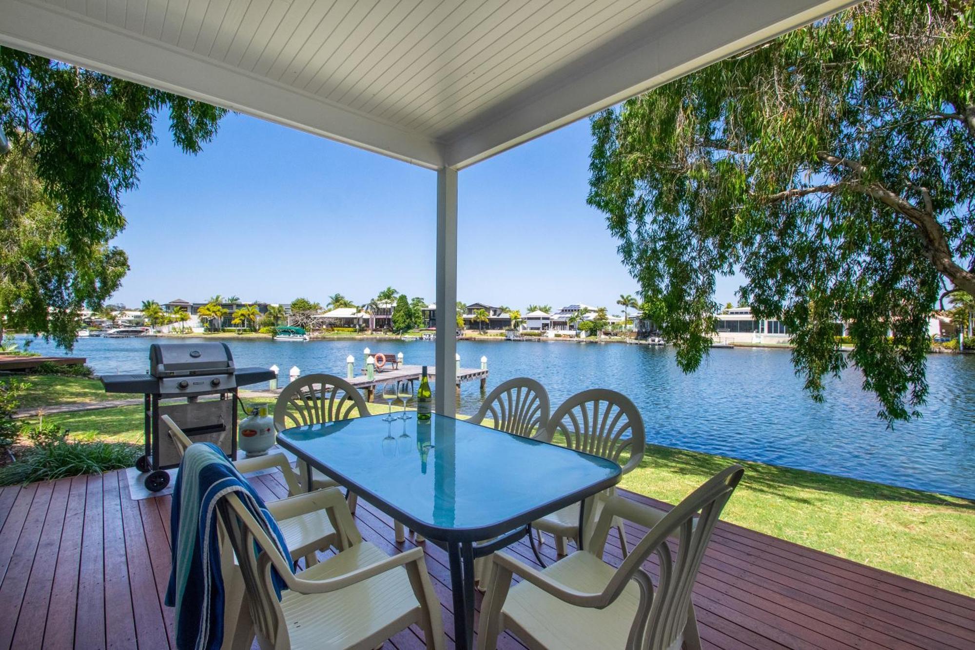 Resort Noosa Entrance Waterfront Noosaville