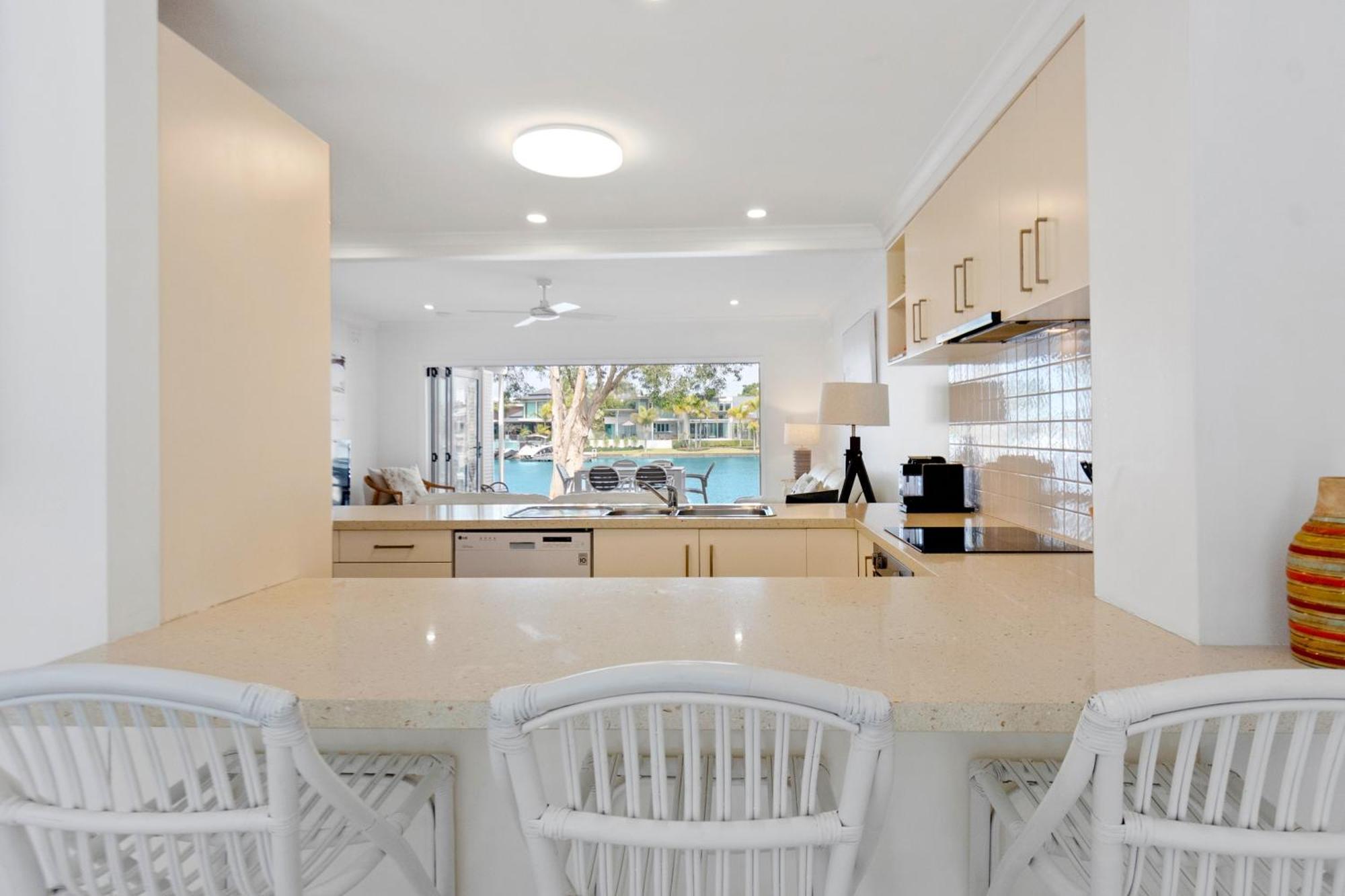Noosa Entrance Waterfront