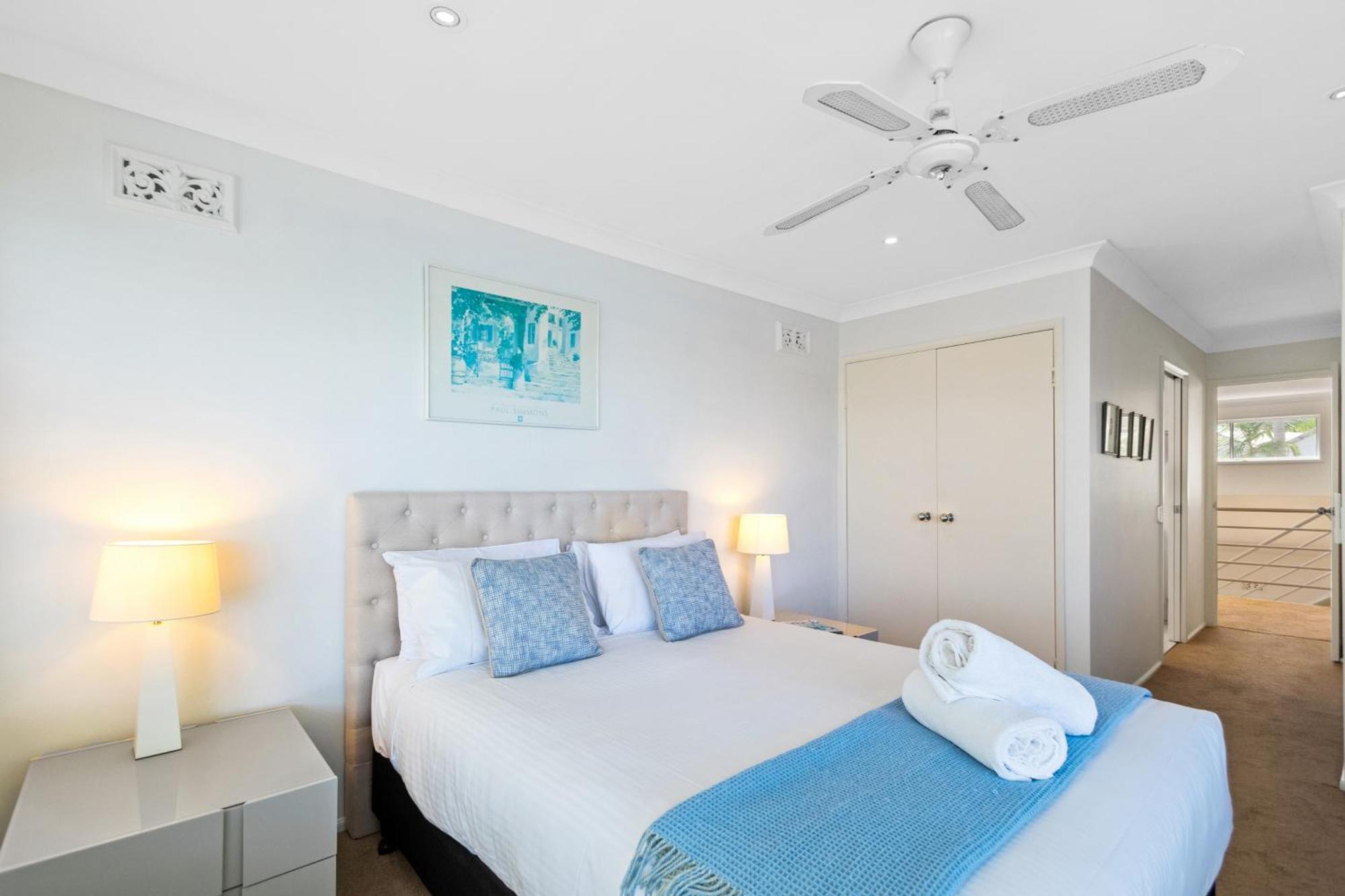 Resort Noosa Entrance Waterfront