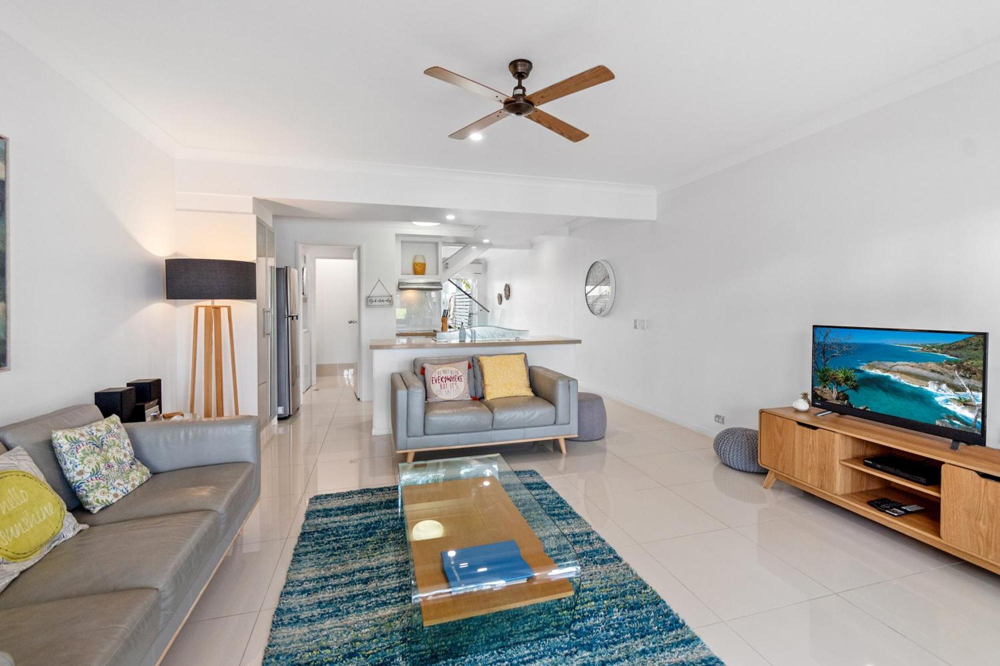 Noosa Entrance Waterfront Resort 4*