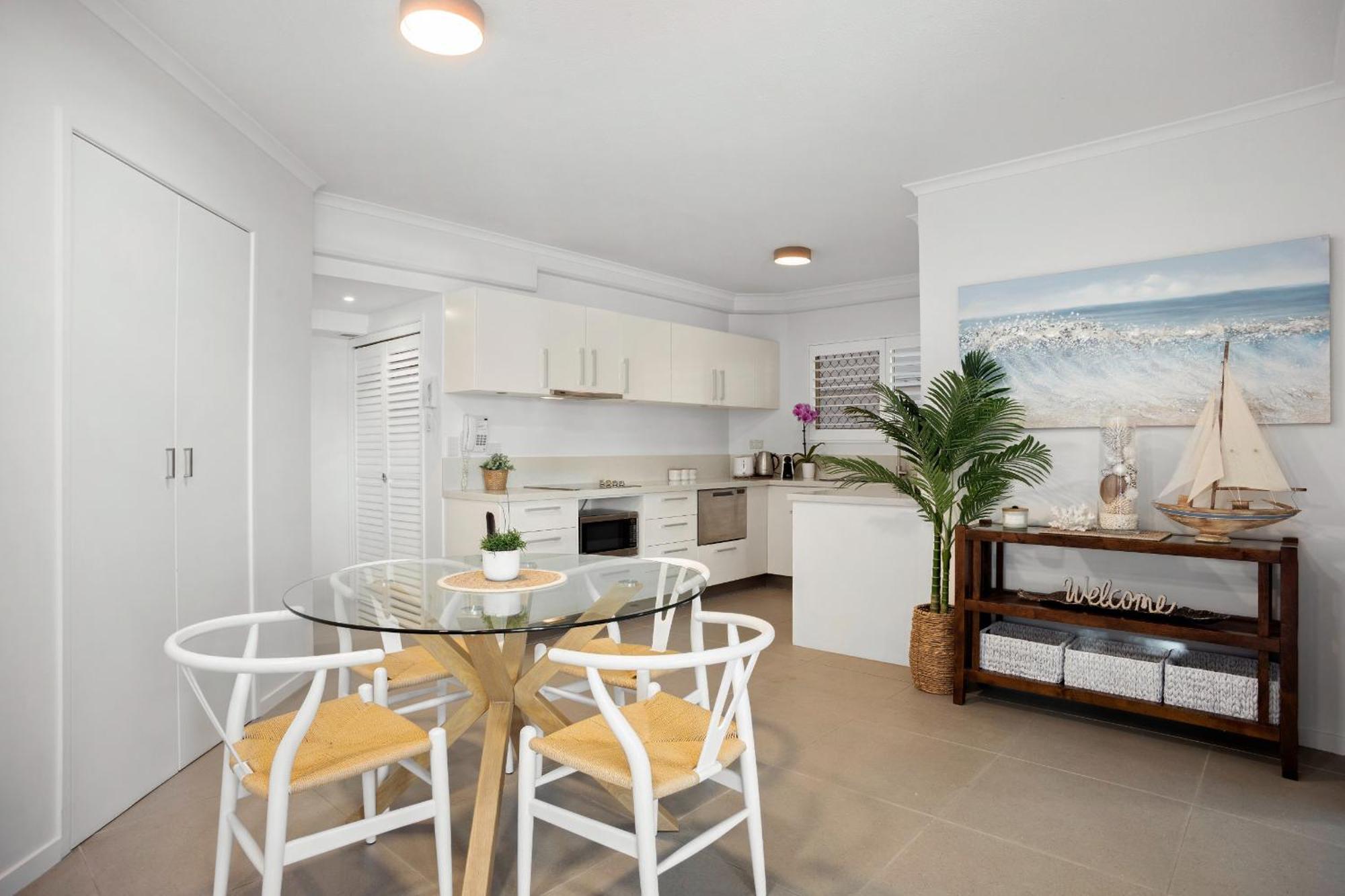 #2 Hastings Street Aparthotel 4*
