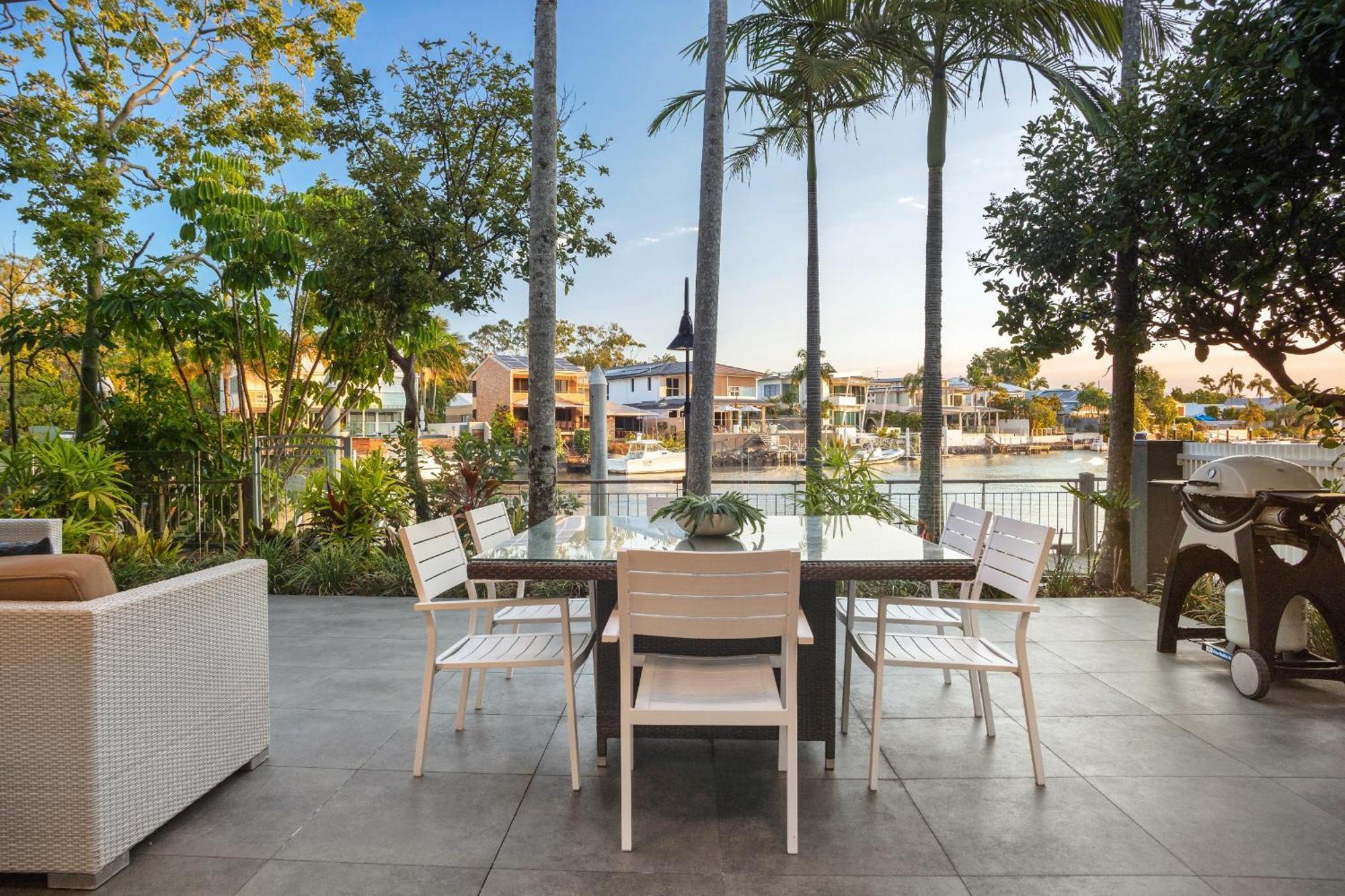 #2 Hastings Street 4* Noosa Heads