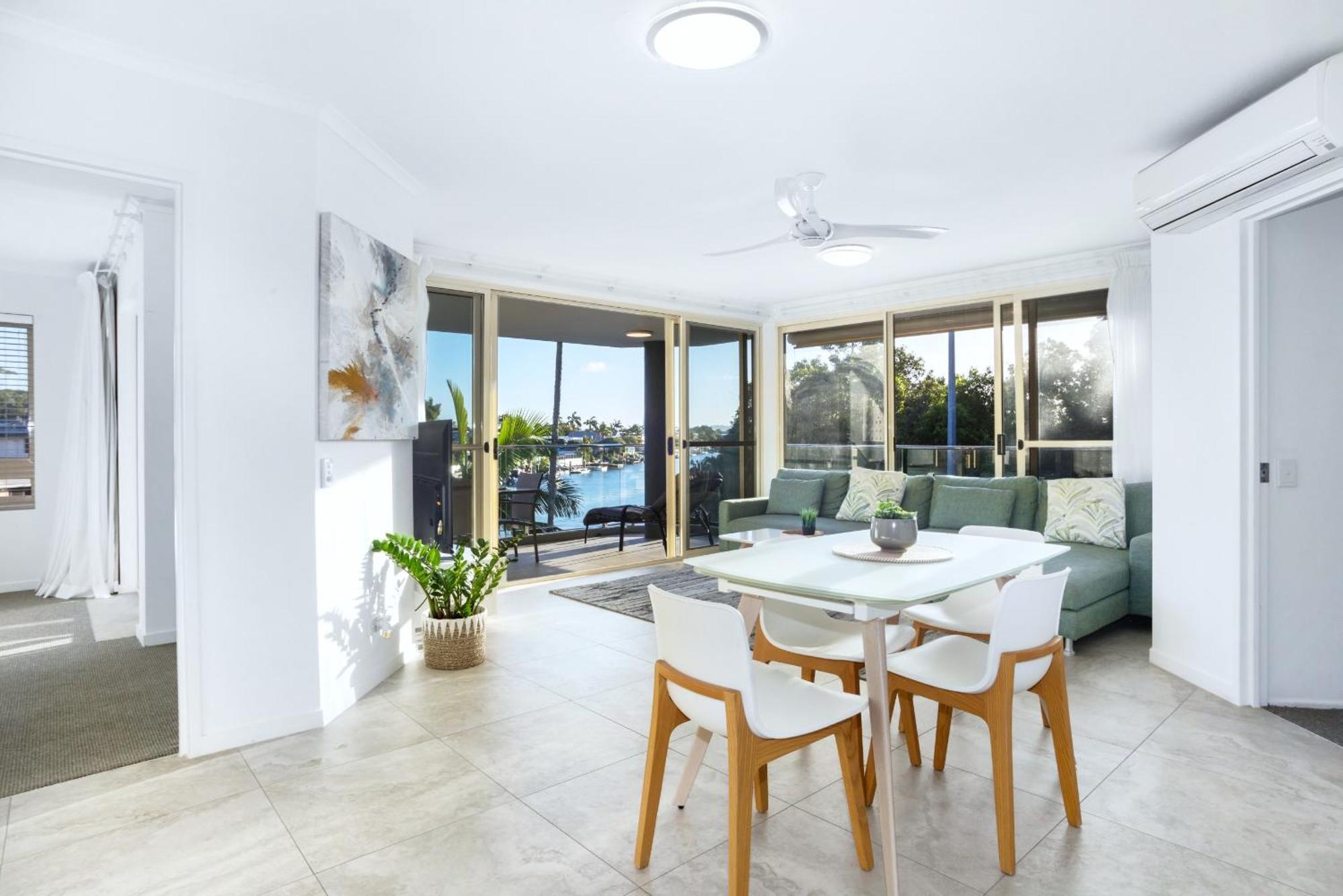 Aparthotel #2 Hastings Street Noosa Heads