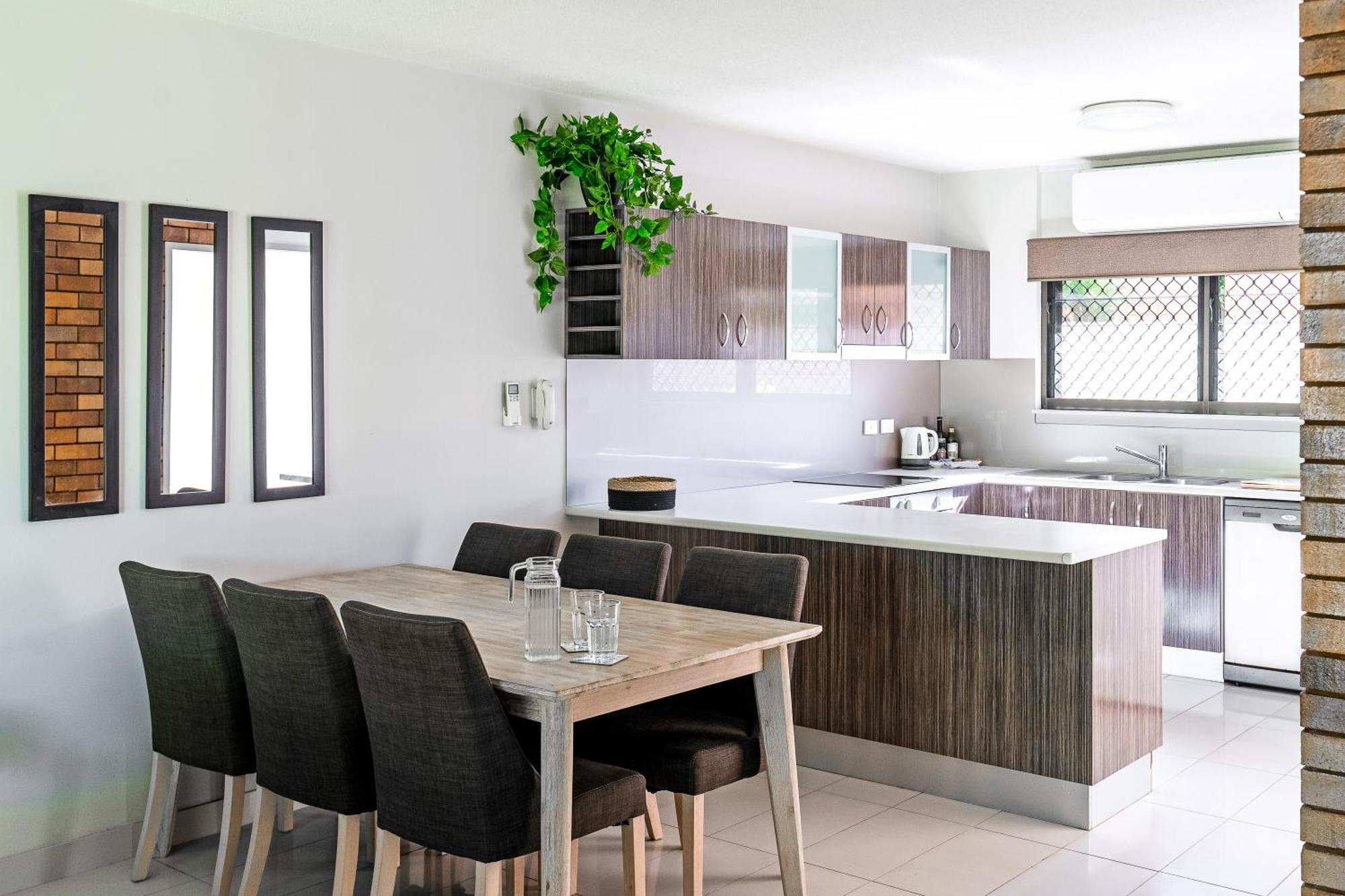Glen Eden Aparthotel