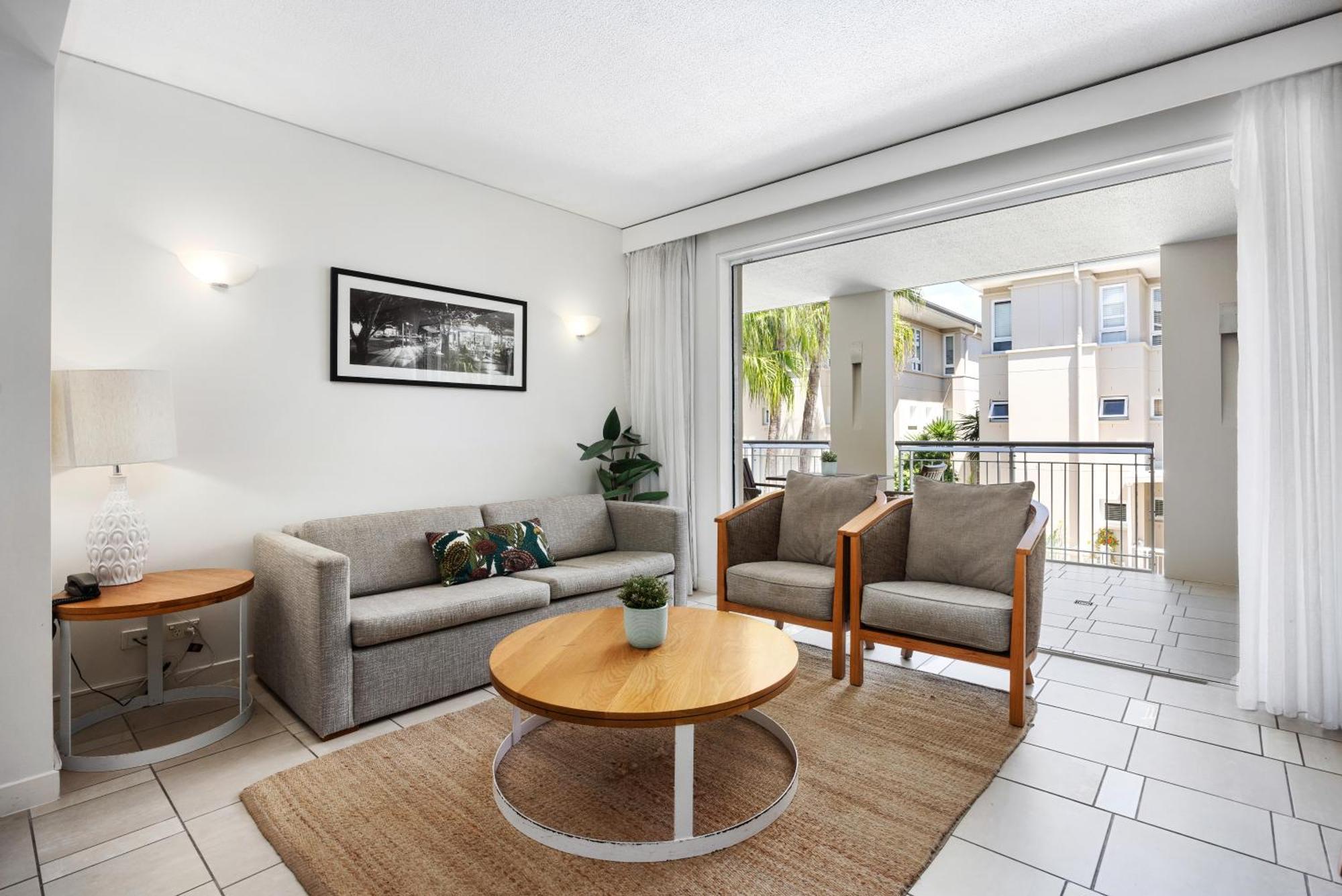 Laguna 521 Prime Location