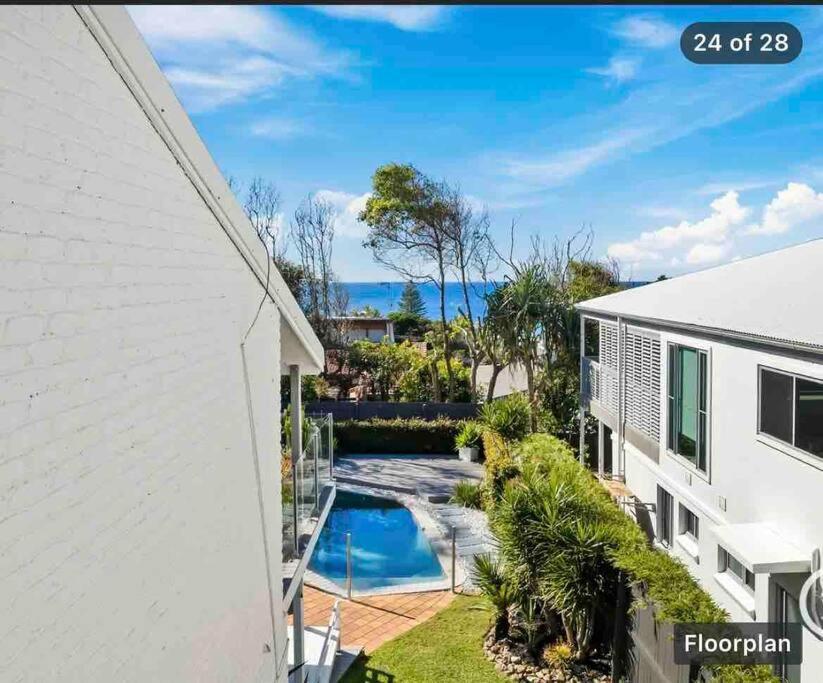 White House High On Belmore, Pets Welcome *