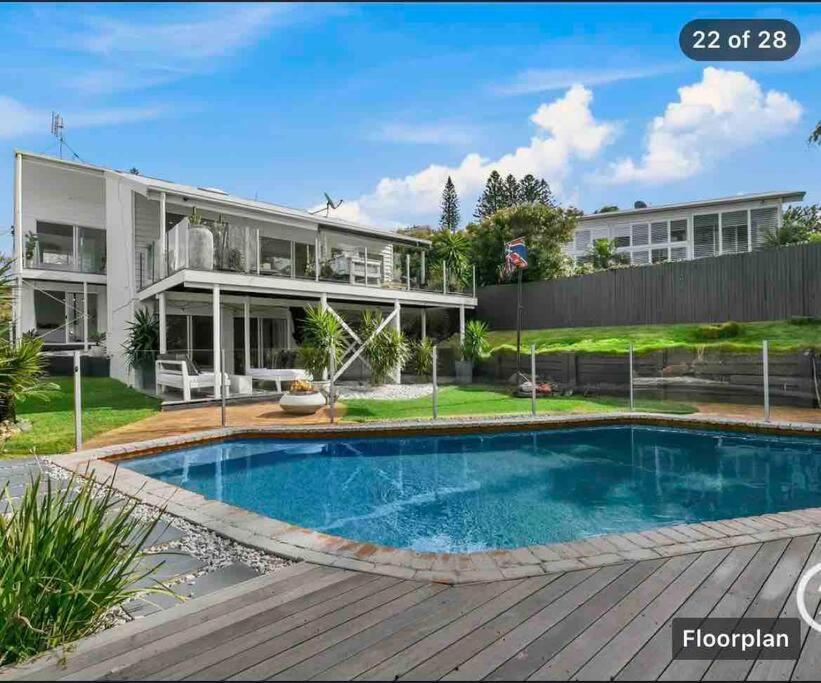White House High On Belmore, Pets Welcome Holiday home