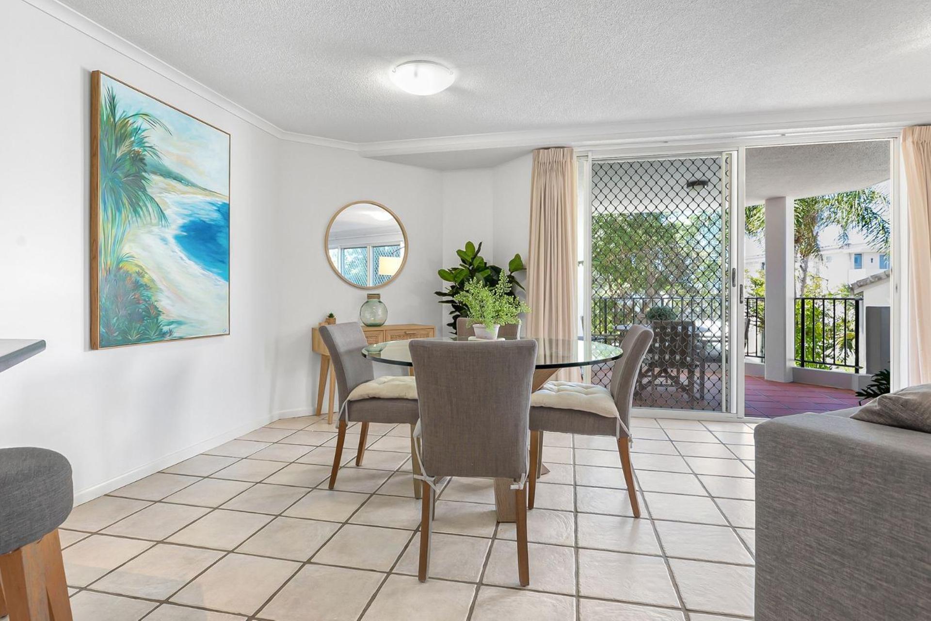 4 Parkshores Coastal Retreat Close To Private Outdoor Spaces Sunshine Beach