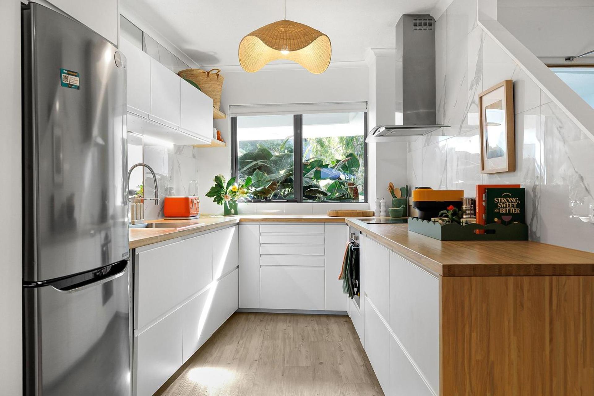 3 Sunshine - Sophisticated * Sunshine Beach