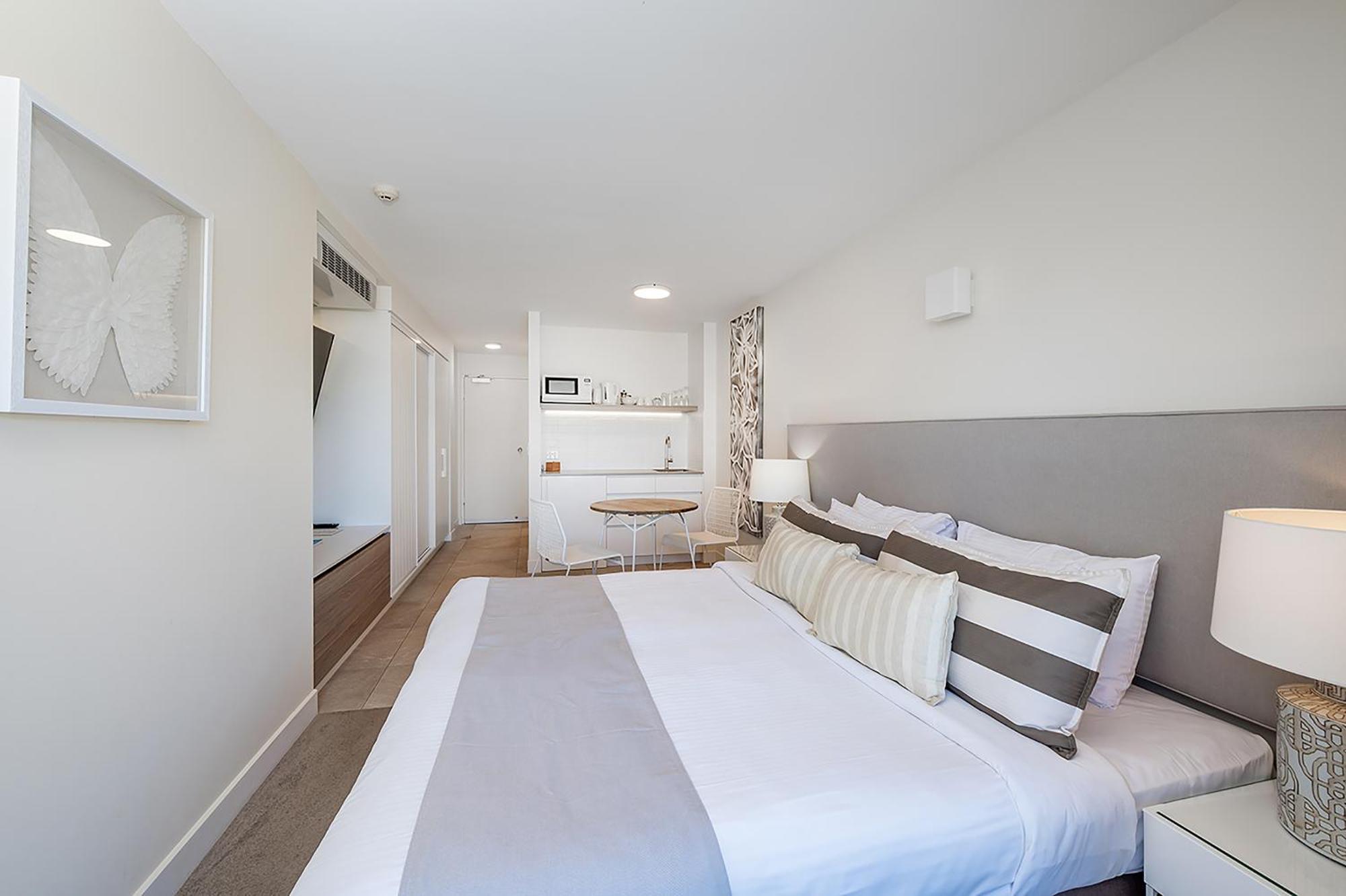 #2 Hastings Street Aparthotel 4*