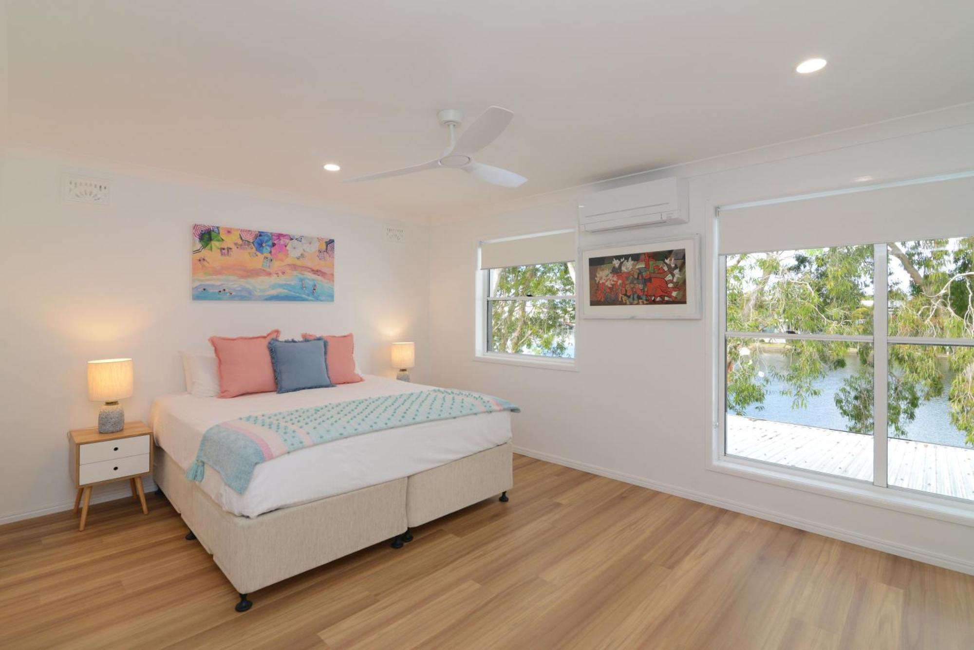 Resort Noosa Entrance Waterfront Noosaville
