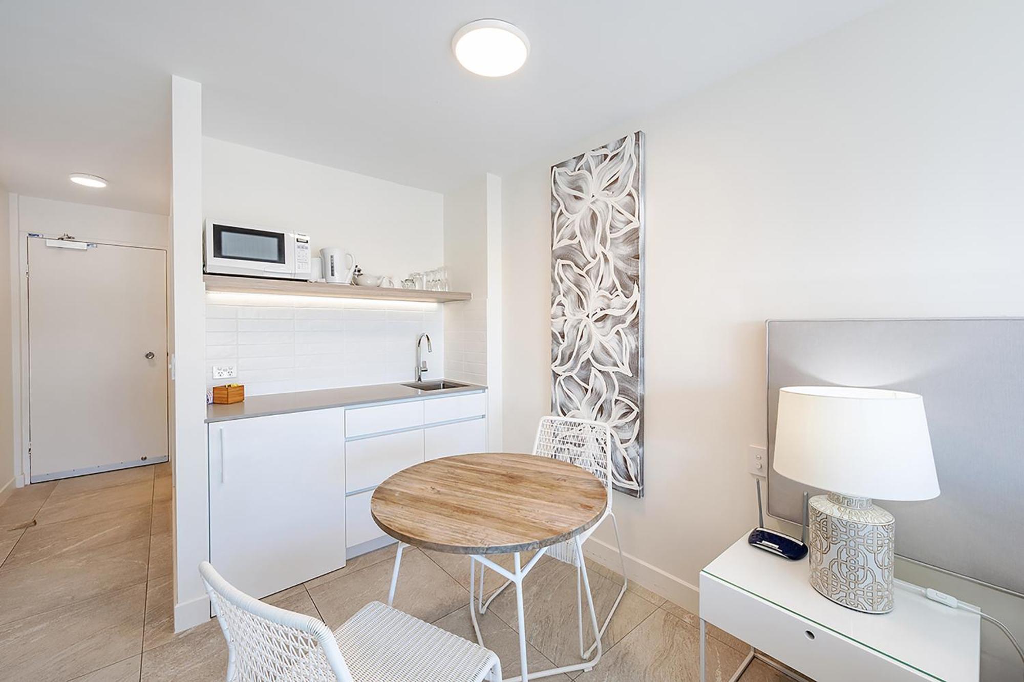 On Hastings Apartment