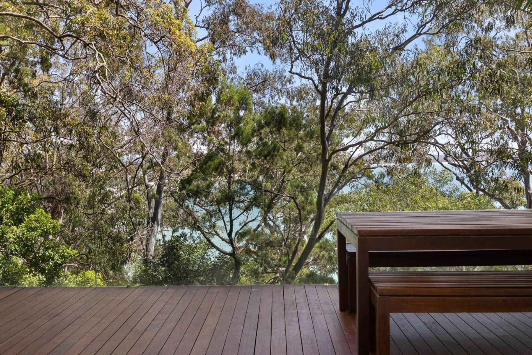 Apartment Cove Point 6 Ocean Views & Calm