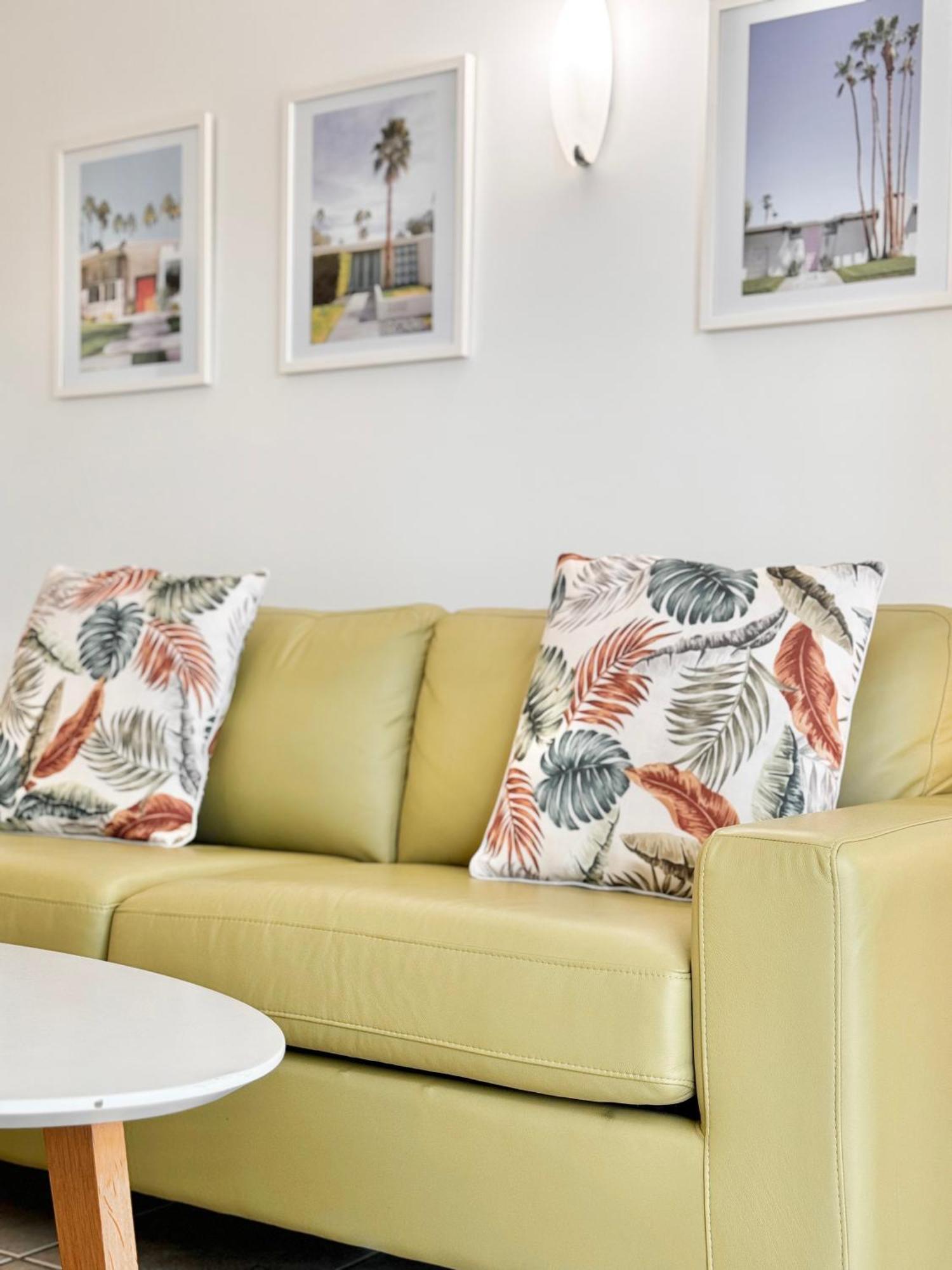 Pet Friendly Walk To Hastings St Or Noosa River 11ats Apartment
