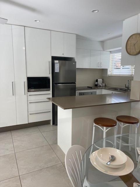 Apartamento Coastal Luxe On Hastings St - 2 Bedroom Noosa Heads
