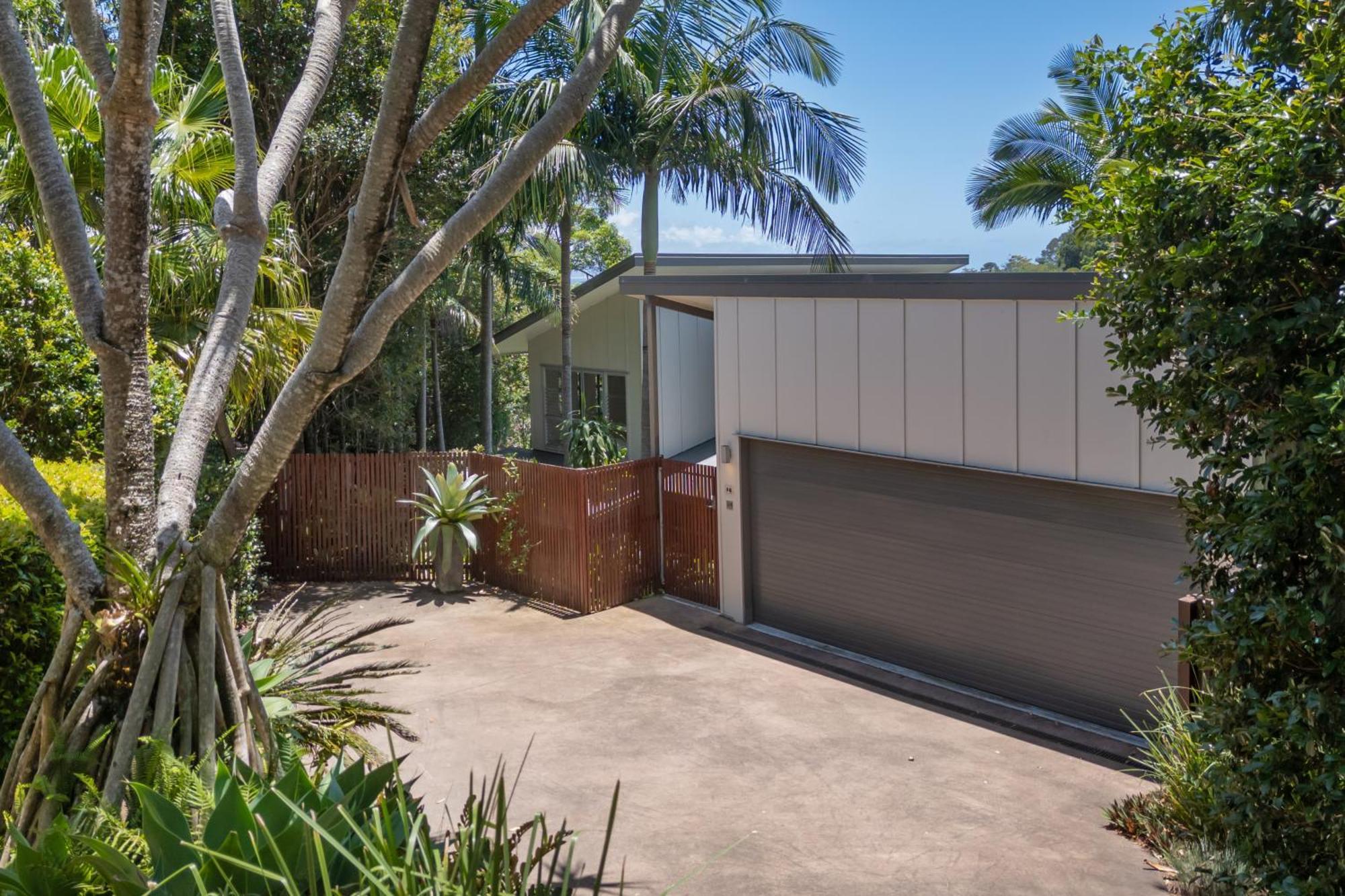 Holiday home Hilltop Ocean Views, *