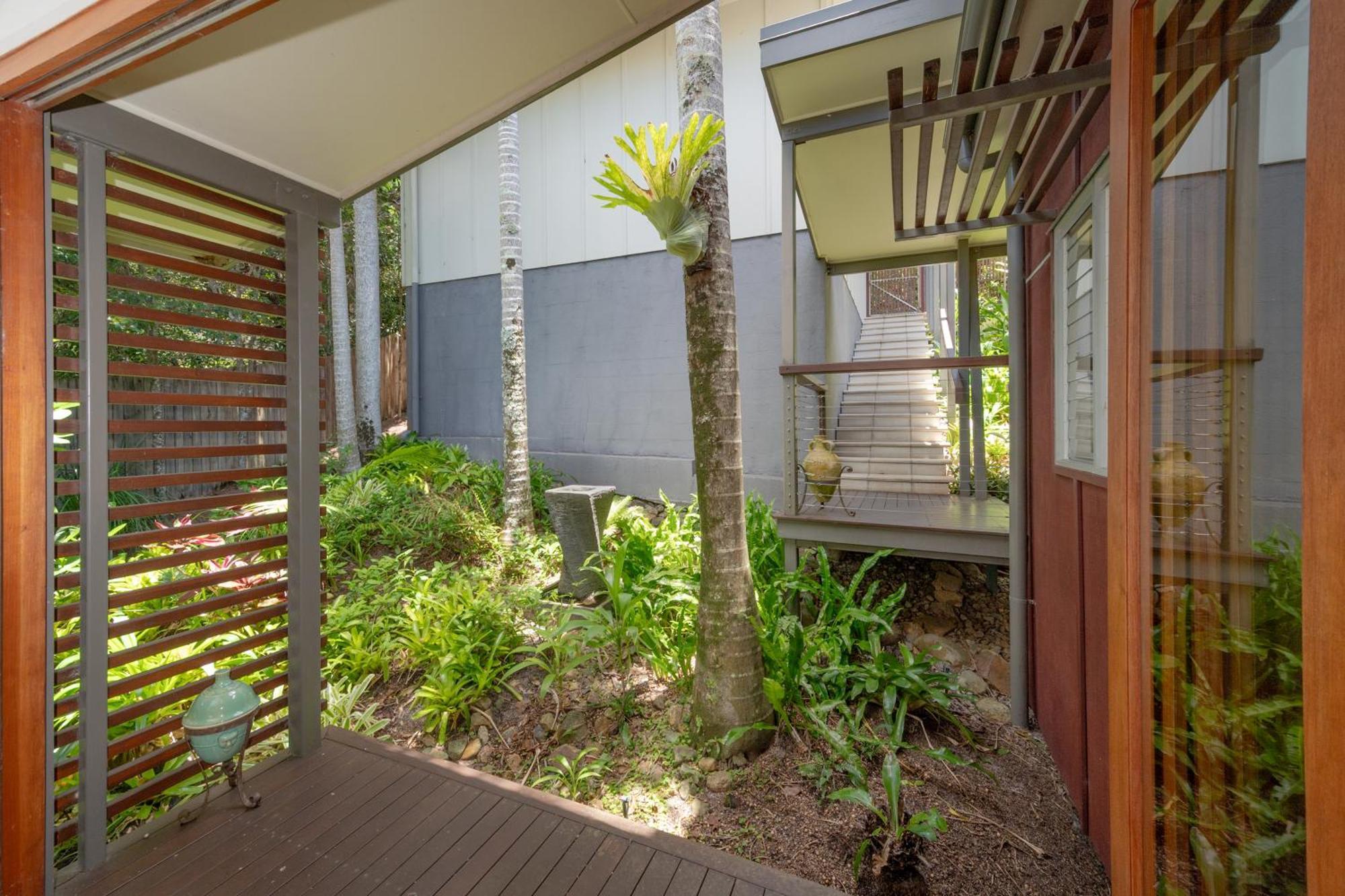 Holiday home Hilltop Ocean Views,