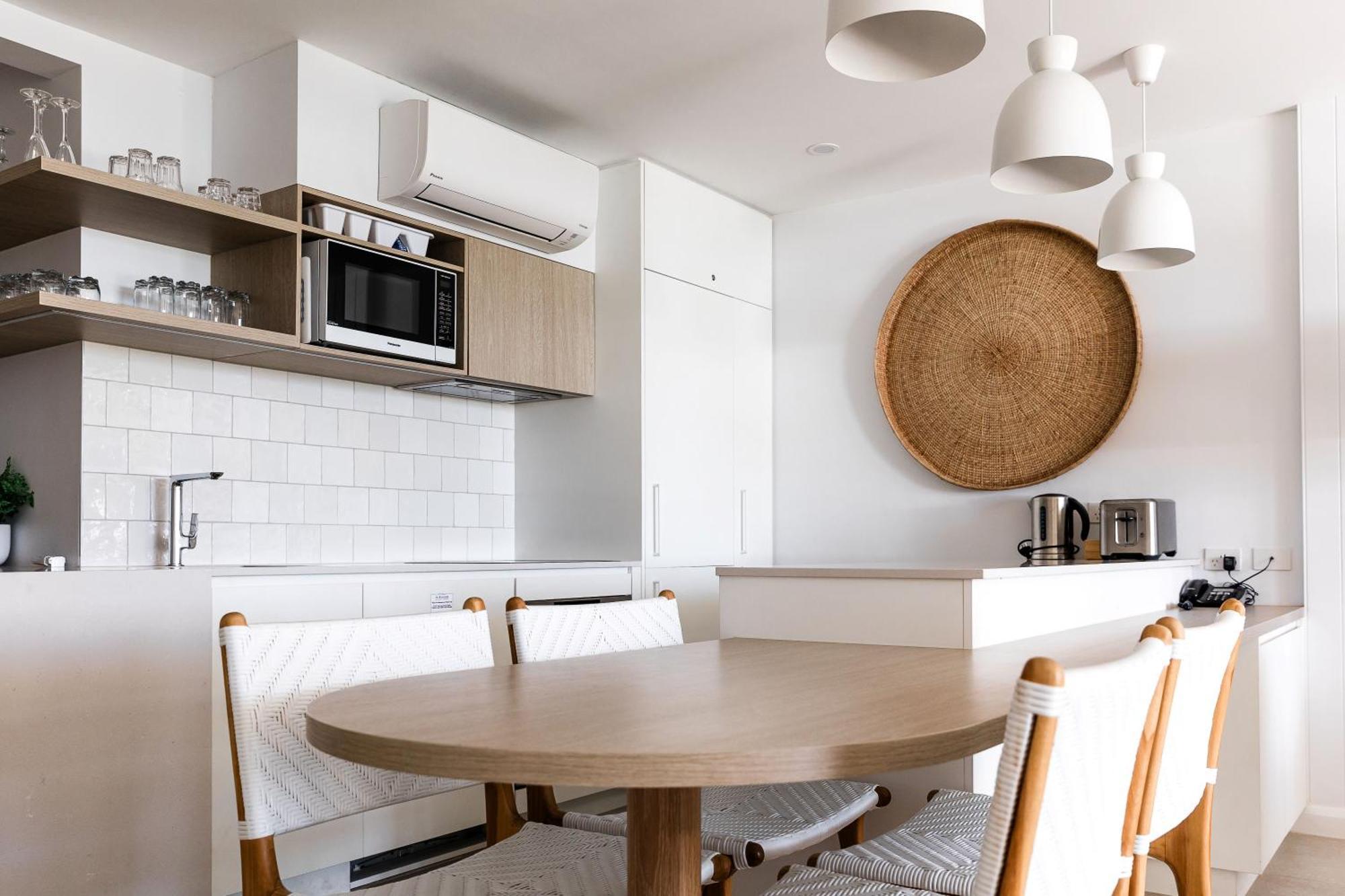 Fairshore Hotel Noosa Heads