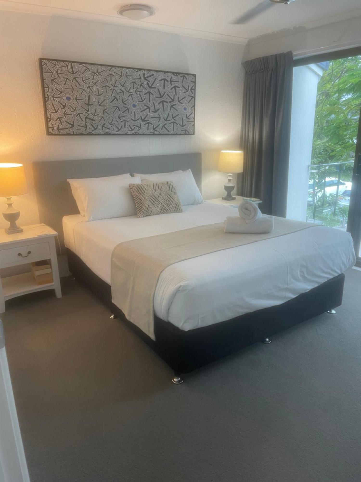 Noosa Place 4*