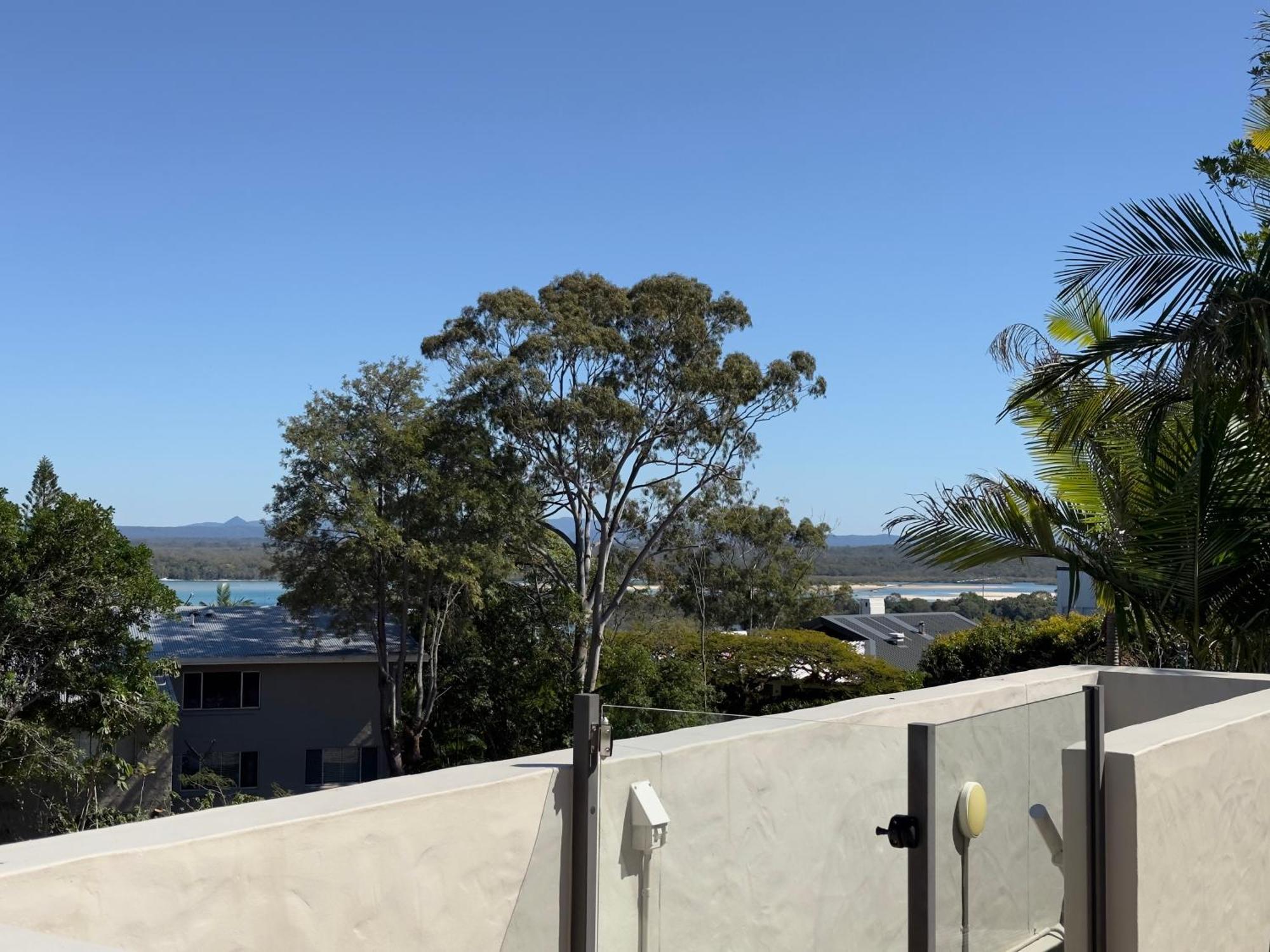 Oasis Rooftop Apartment *