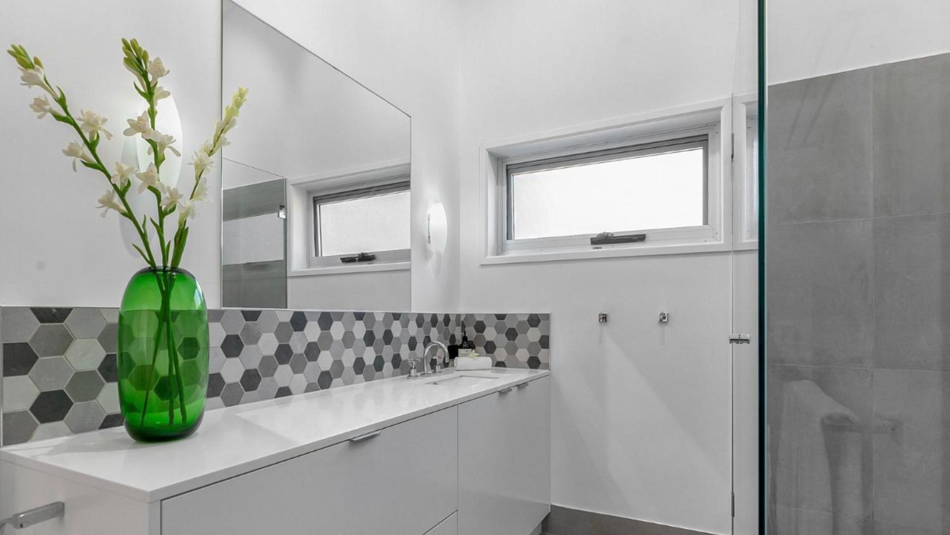 Holiday home Elanda St Luxurious Beachside Living