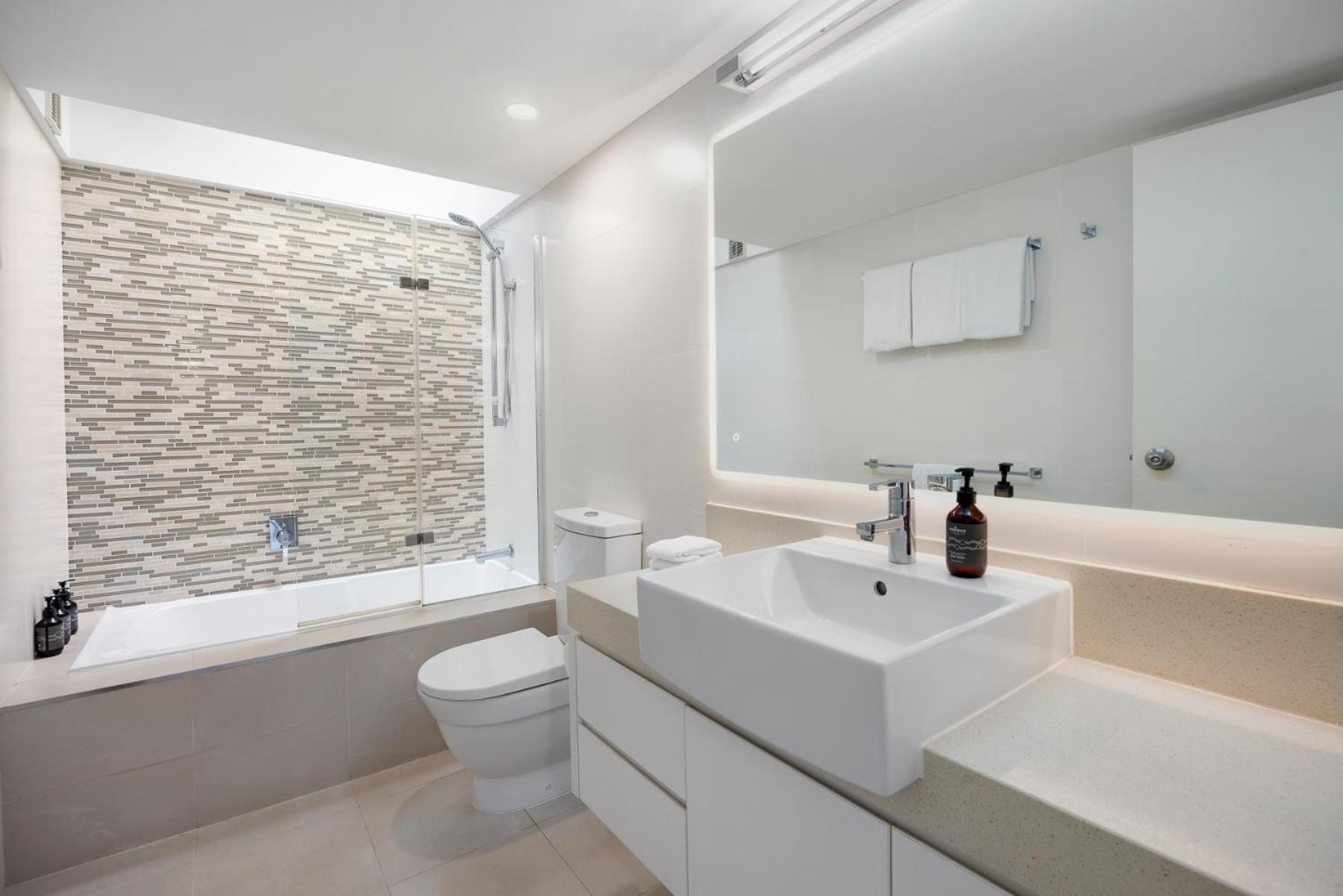 Driftwood 6 Private Beach Stay Holiday home