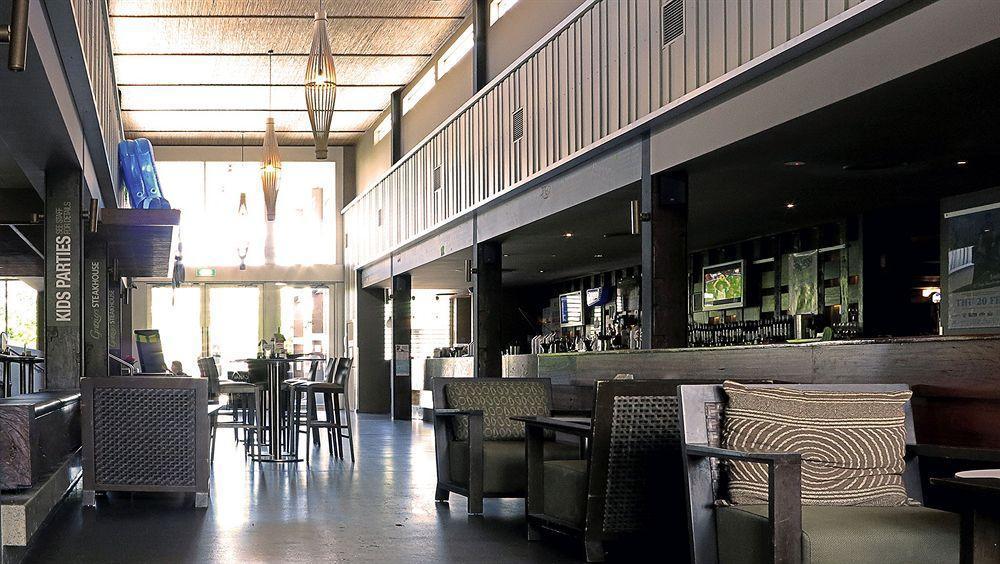 Noosa Hotel 3*