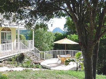 Cooroy Country Cottages
