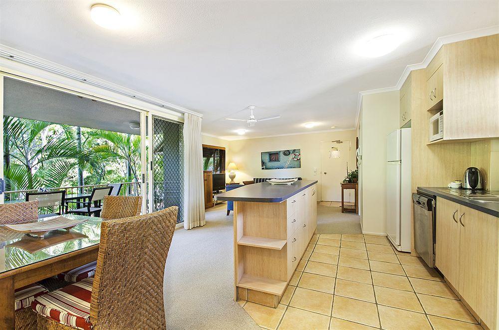 #2 Hastings Street 4*