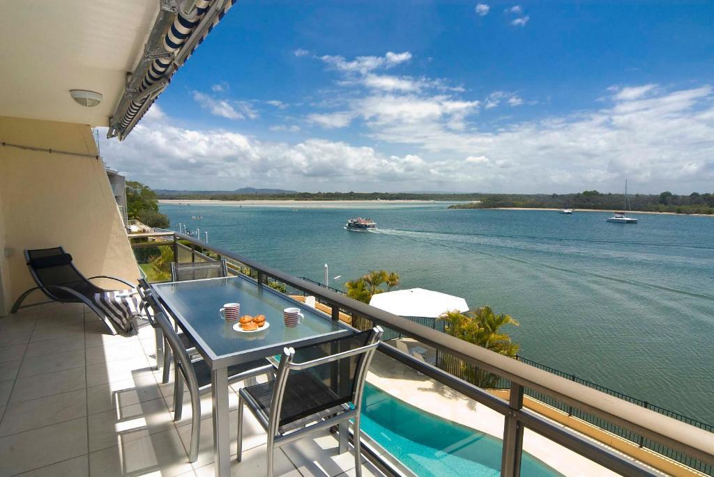 Commodore Noosa Heads