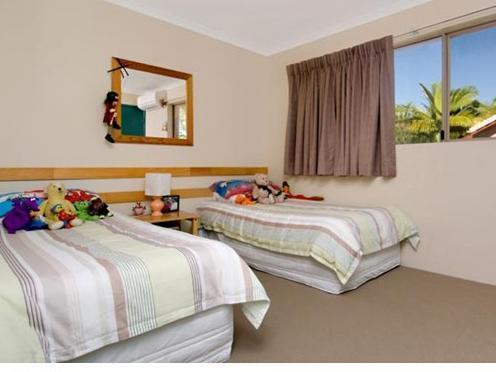 Weyba Gardens 3*