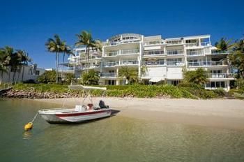 Aparthotel Quays Noosa Heads